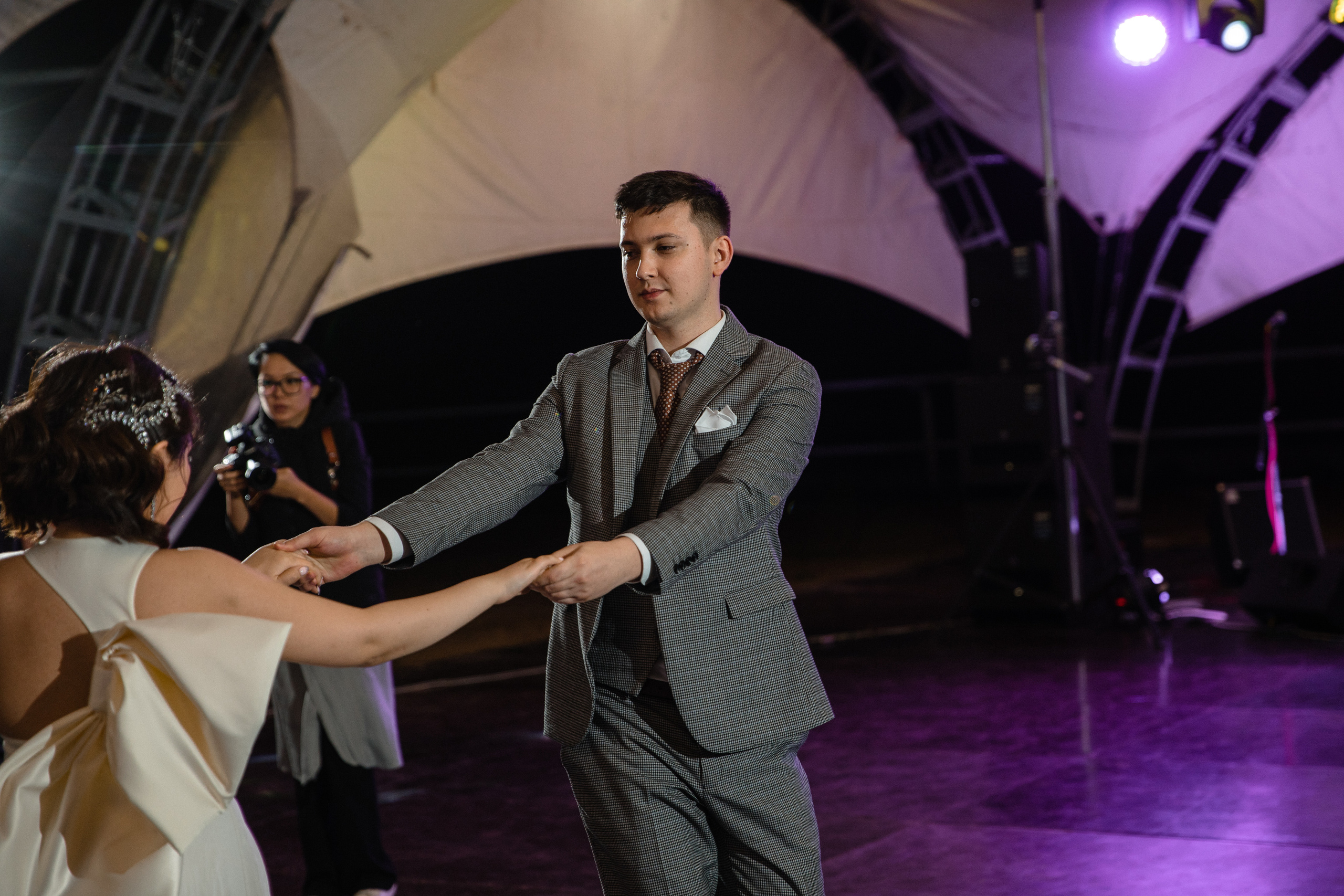 Анонс свадьбы Александр и Жибек. Свадебный фотограф в Алматы Николай Киреев