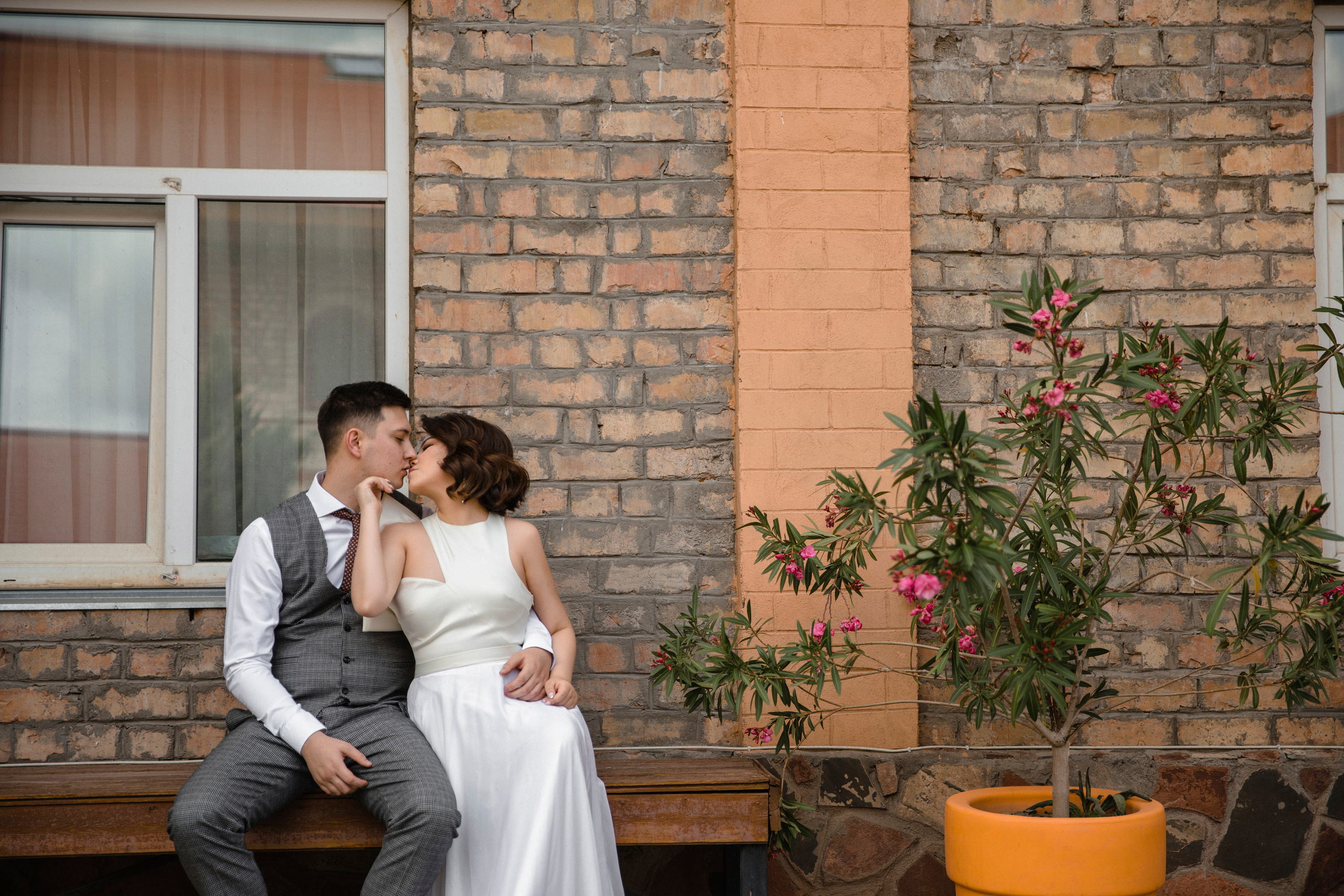 Анонс свадьбы Александр и Жибек. Свадебный фотограф в Алматы Николай Киреев