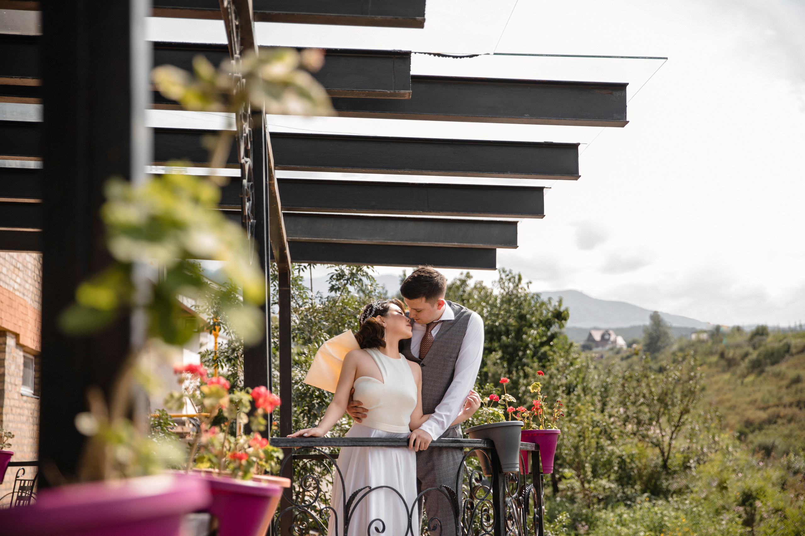 Анонс свадьбы Александр и Жибек. Свадебный фотограф в Алматы Николай Киреев