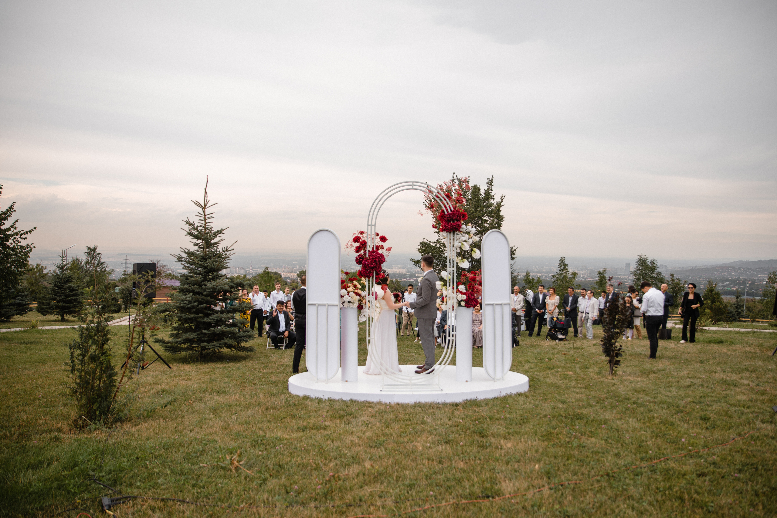 Анонс свадьбы Александр и Жибек. Свадебный фотограф в Алматы Николай Киреев