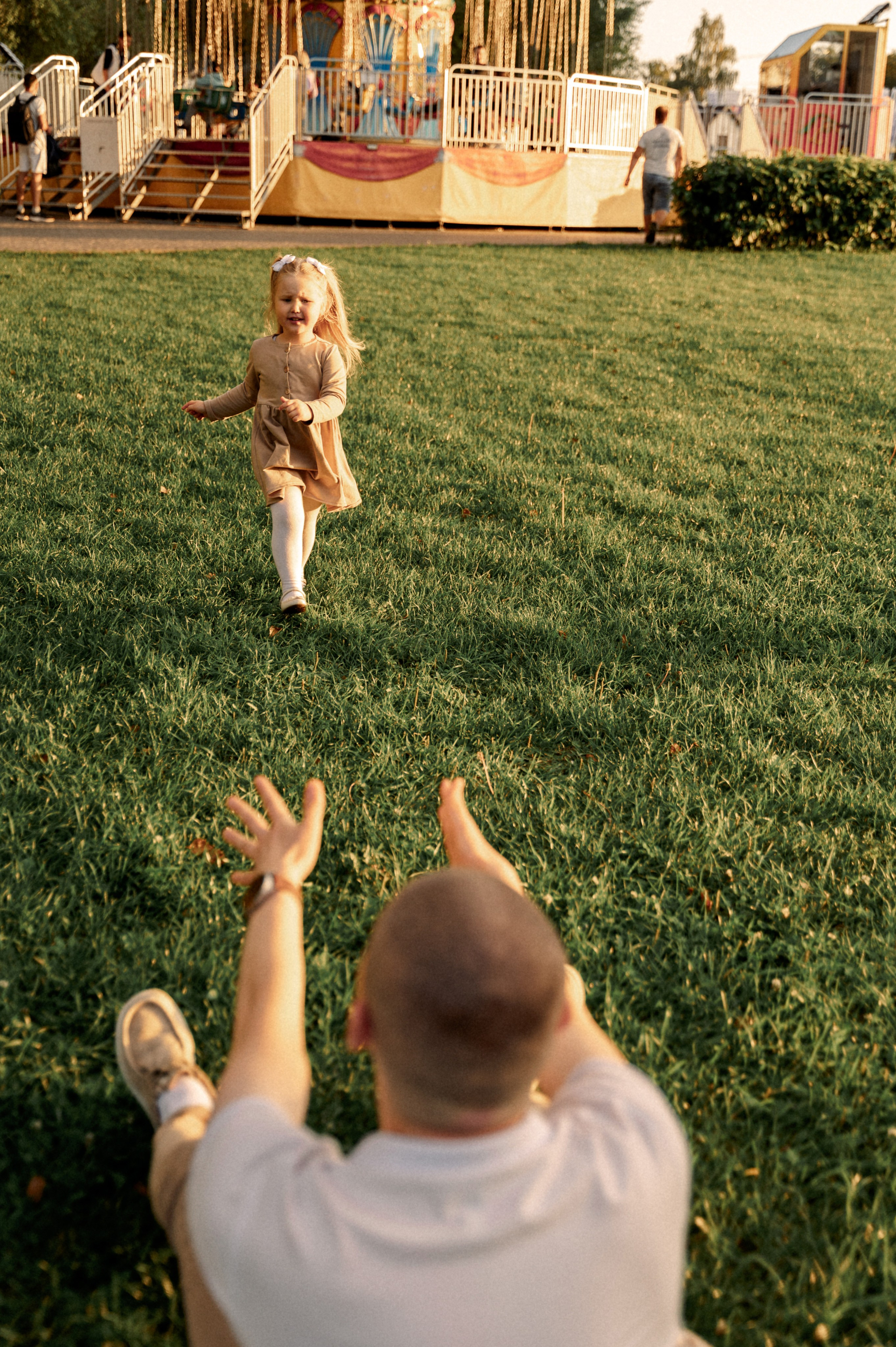 Семейная прогулочная фотосессия. Свадебный и семейный фотограф в Чебоксарах Ирина Левнер