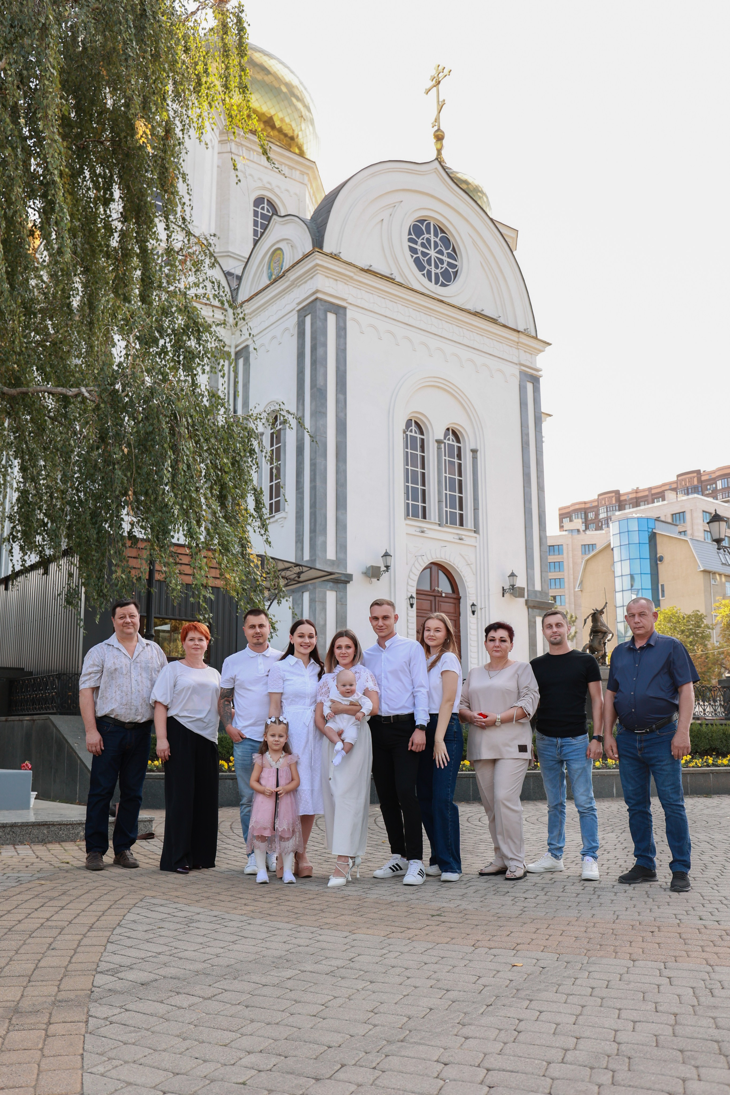Войсковой собор Святого Благоверного князя Александра Невского. Детский семейный фотограф Краснодар