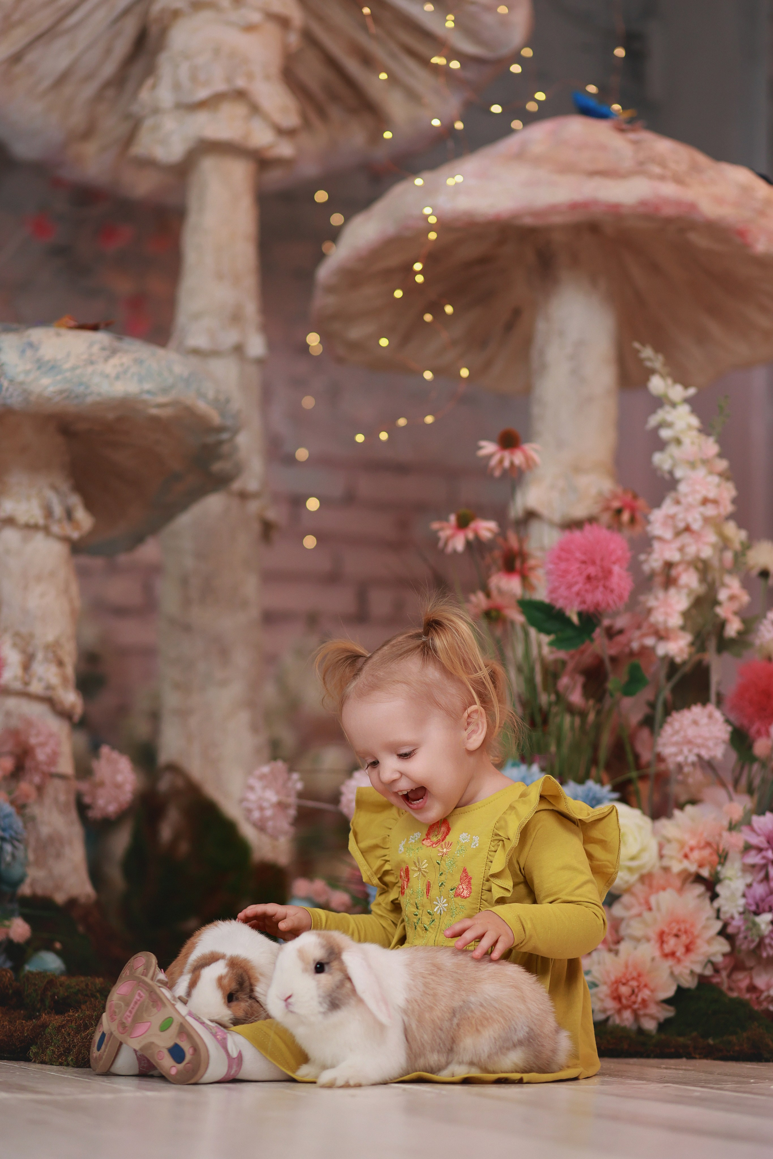 Фотопроект с козочкой и кроликами. Детский семейный фотограф Краснодар