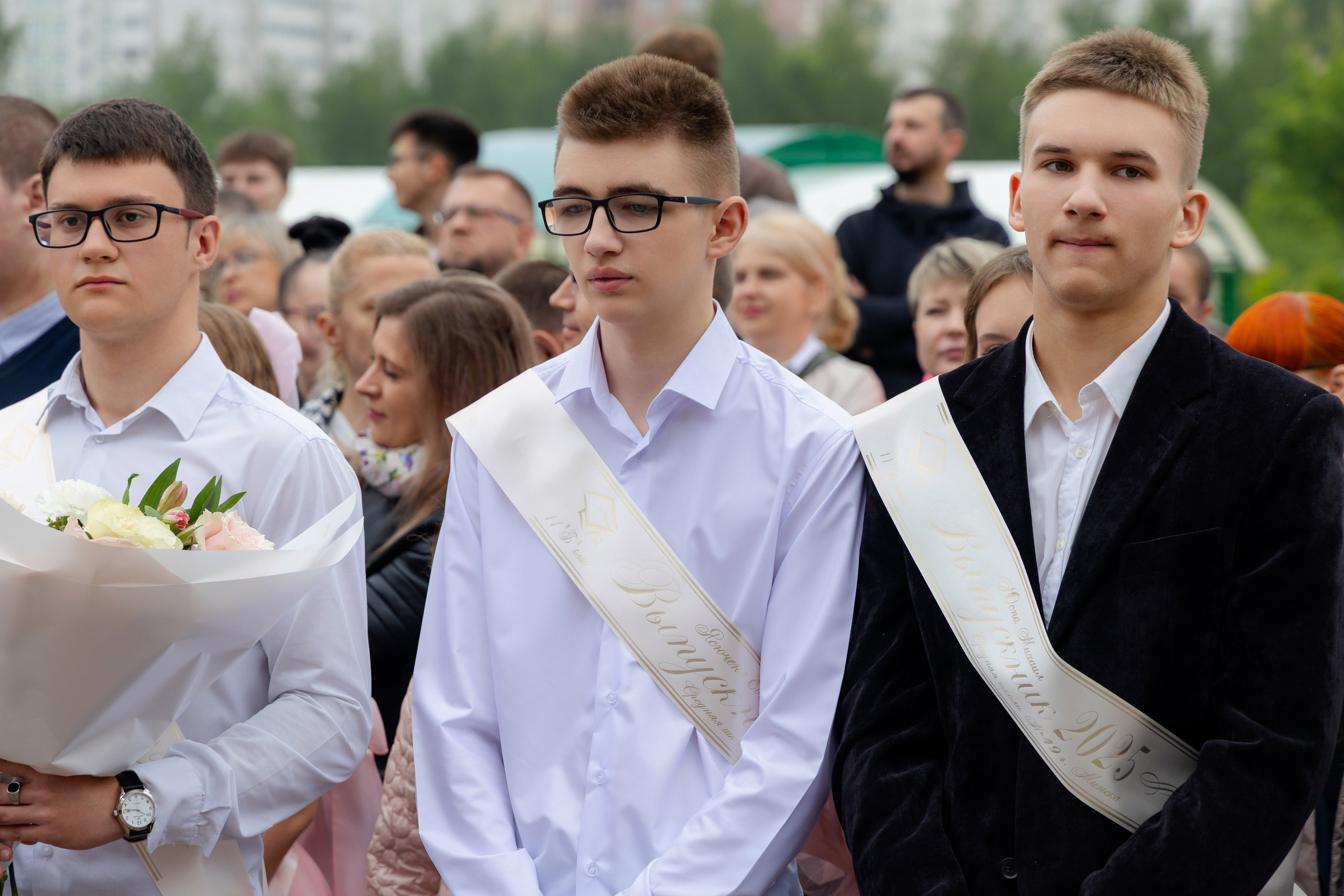 Последний звонок 2025 в Минске. Свадебный фотограф в Минске/Беларуси Сергей Спиридонов