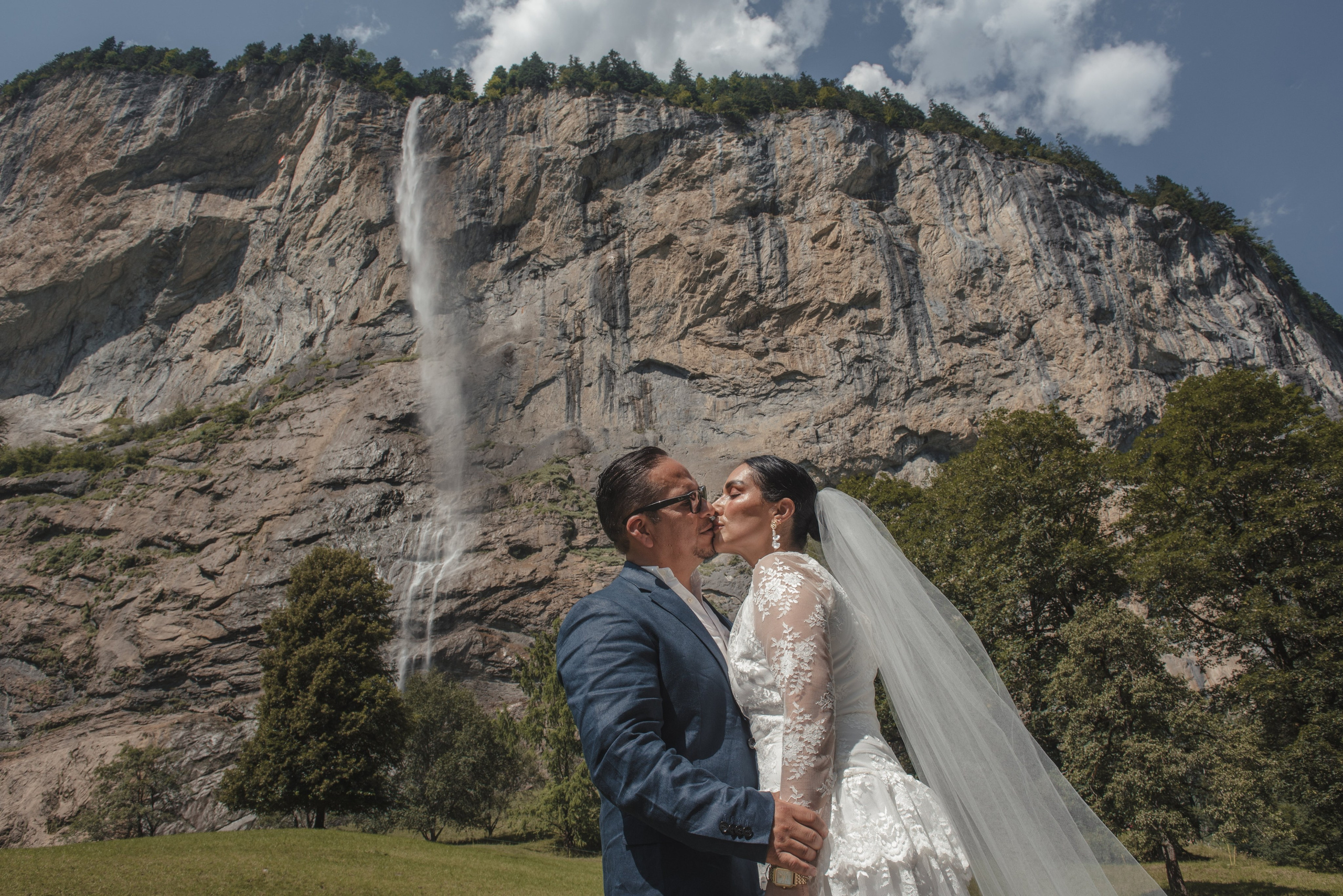 Berta & Orlando (Lauterbrunnen, Switzerland). Photographer in Interlaken area