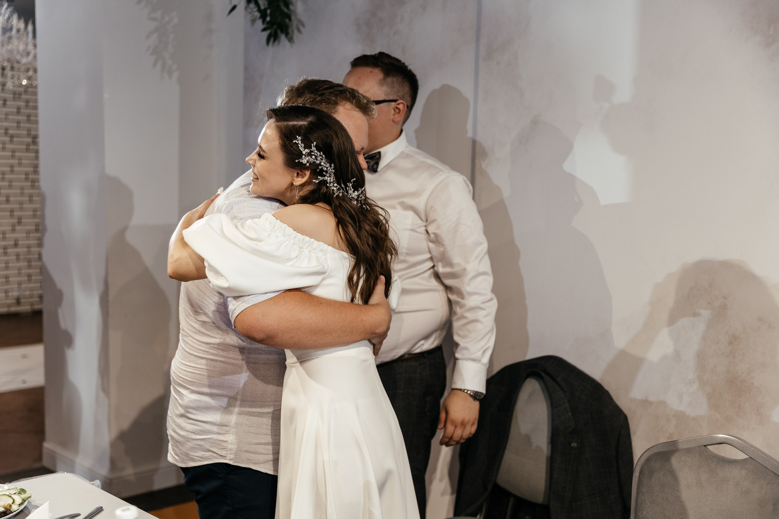 Свадебный фотограф Уфа — Руслан ГабдлисламовЖивые эмоции, красивые кадры, воспоминания на всю жизнь.Работаю по всей Республике Башкортоста. Свадебный фотограф Уфа Руслан Габдлисламов