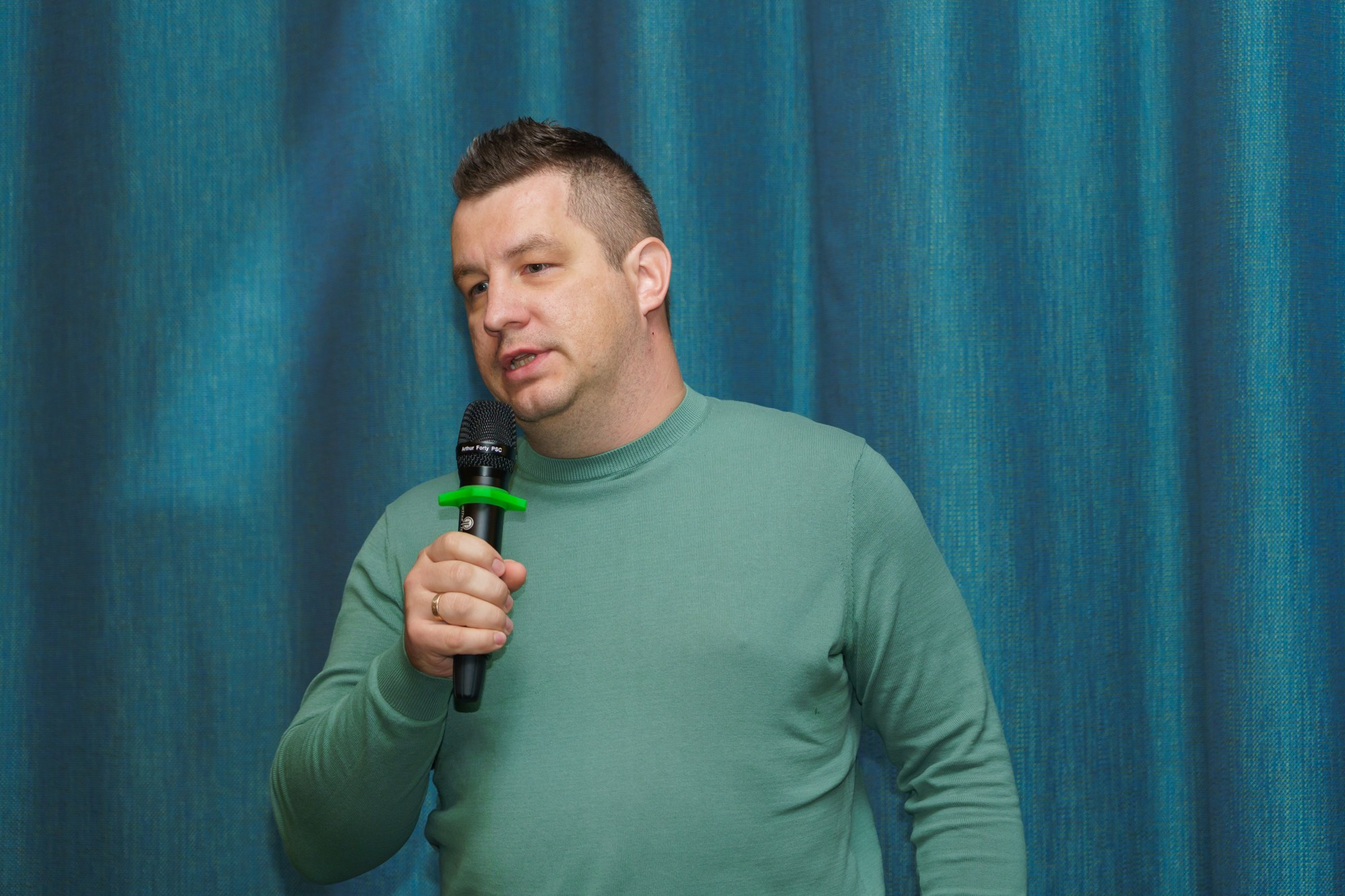 Выступление спикера. Photomantis