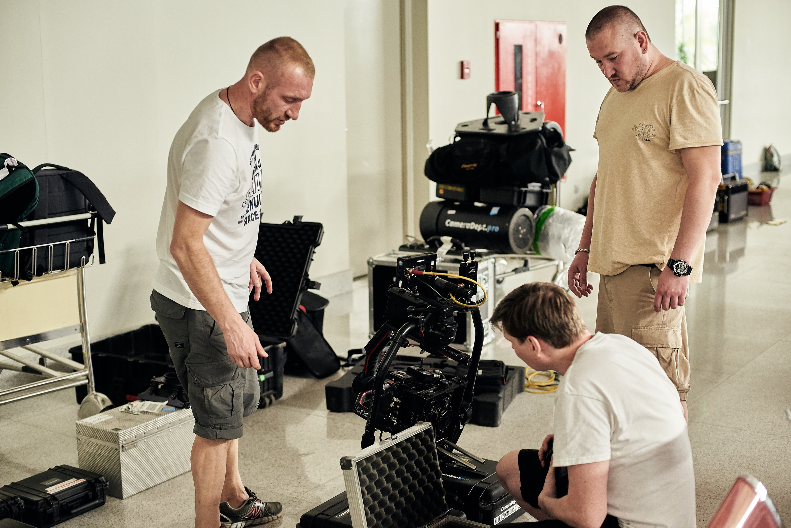 Булки — Аэропорт. Никита Хохловский фото и видео продакшн