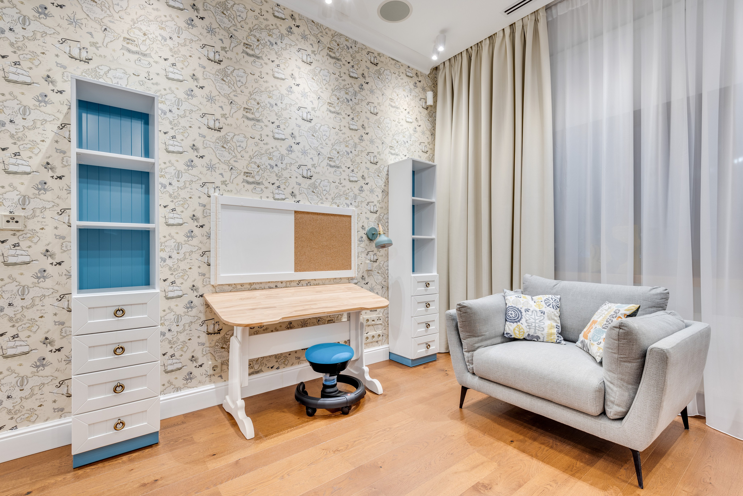 Проспект Мира. Никита Хохловский фото и видео продакшн