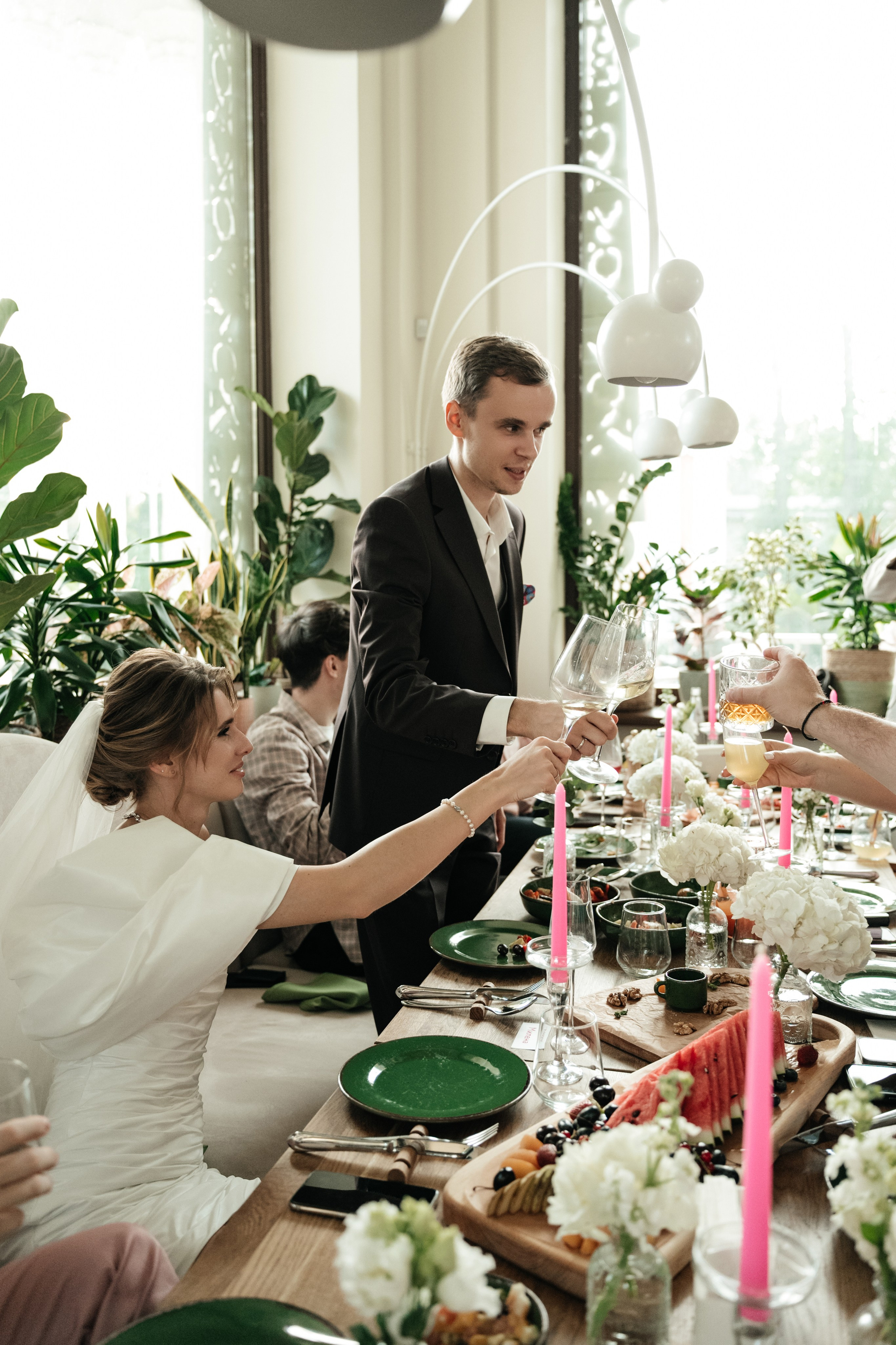 Ресторан Домик в саду, ВДНХ. Свадебный фотограф Москва Александра Аверкова