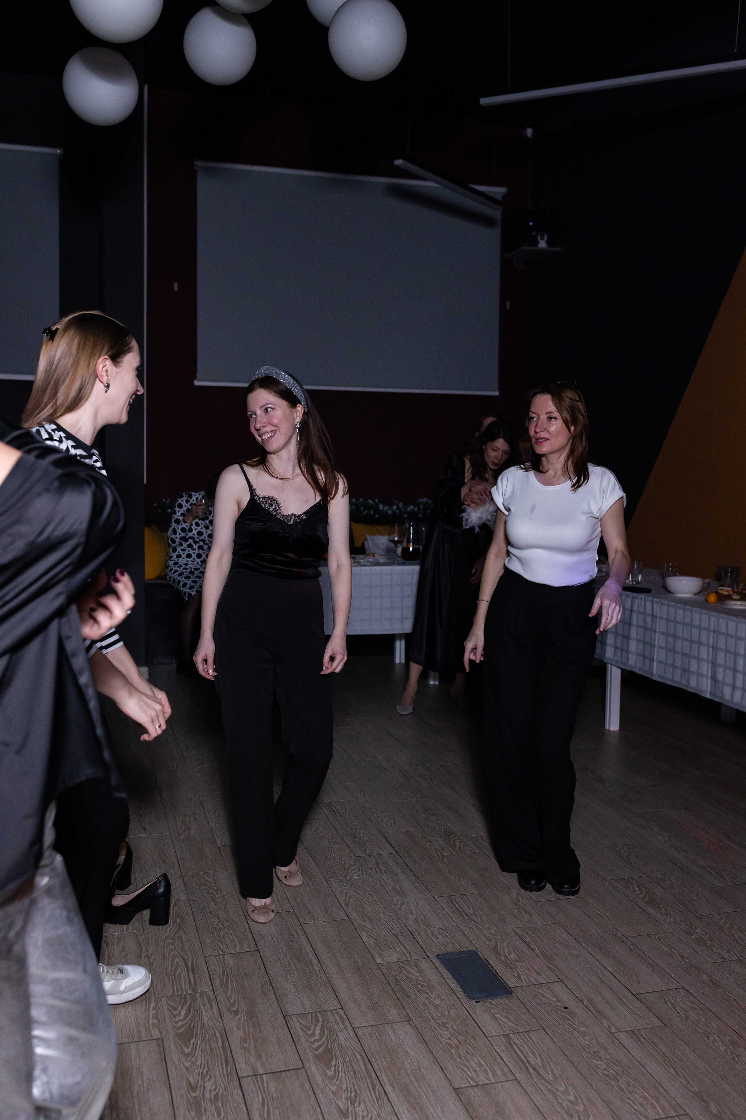 День рождения бизнес клуба «WowWoman». Сказочный фотограф для Вас и Вашей семьи