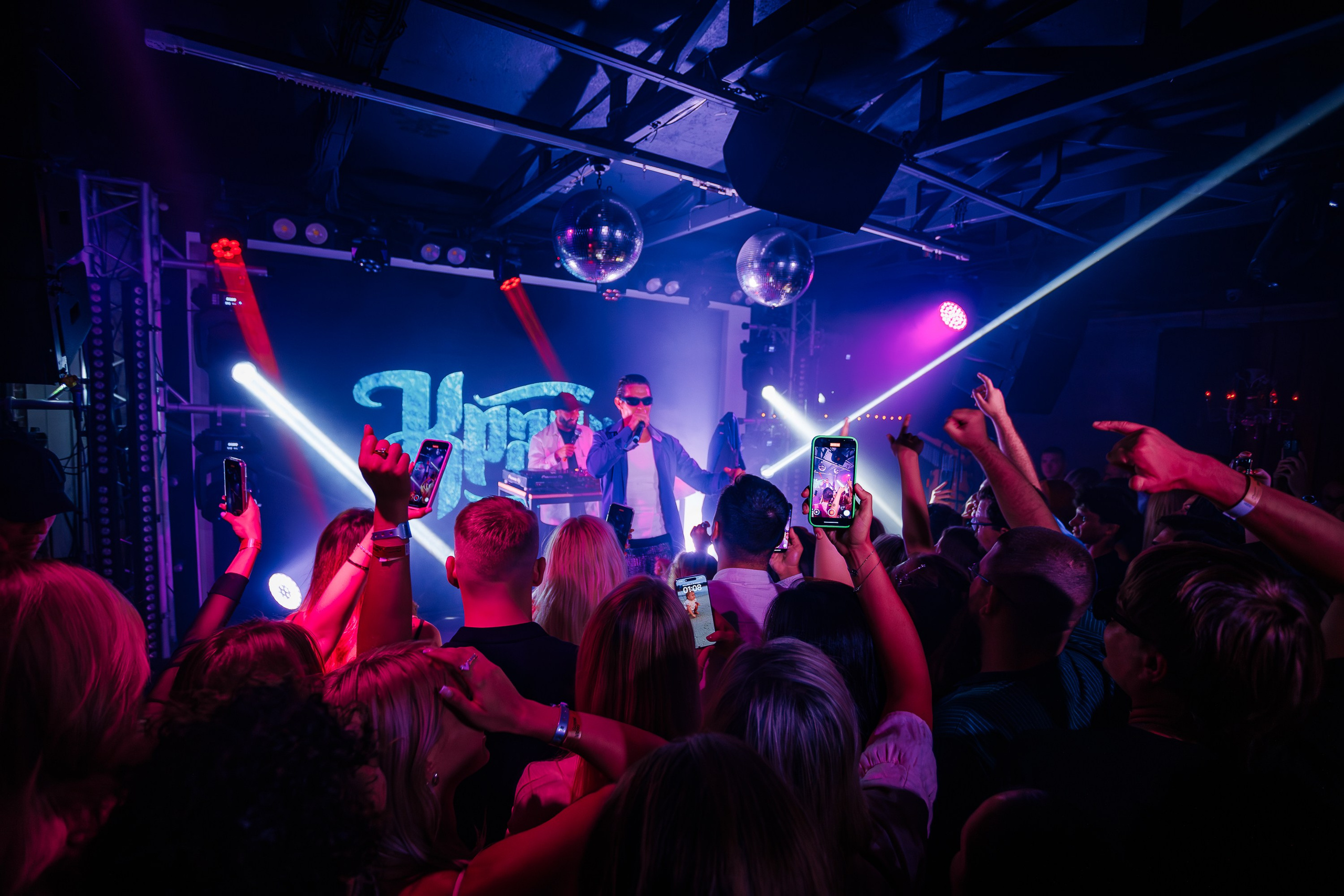 «КРАВЦ"_Чайка на пляже_Ялта_27.08.2025 г. Аминов Руслан | Фотограф