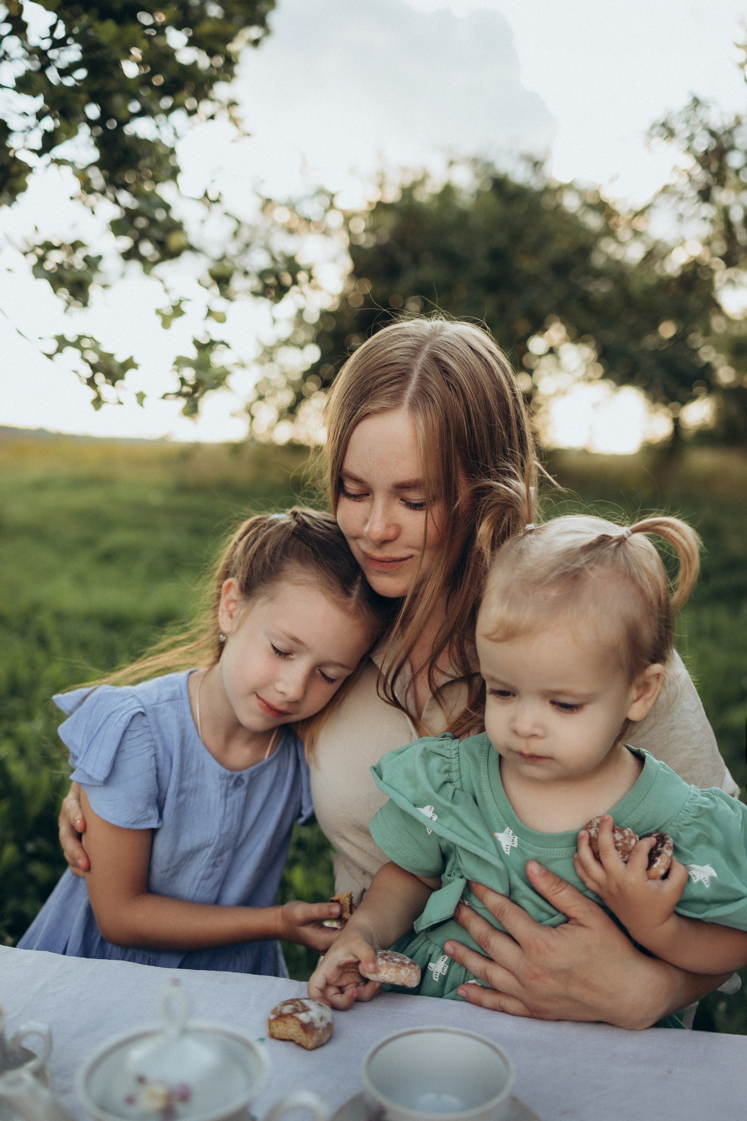 Чаепитие в саду. Фотограф Елена Рябцева