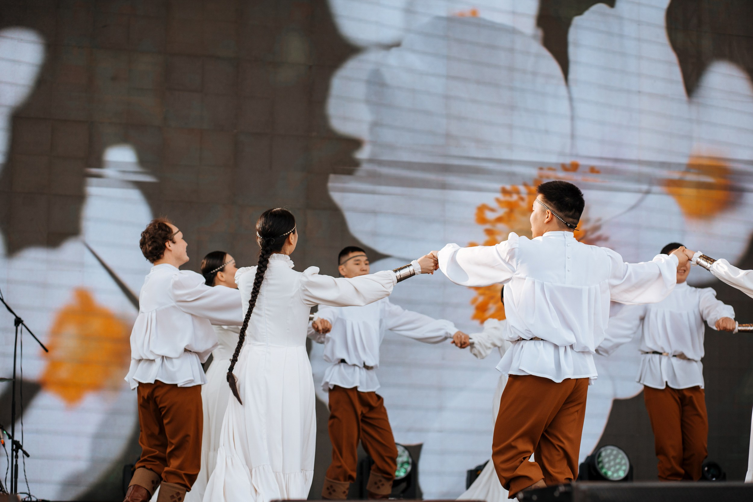 Всемирный фестиваль молодёжи в Сочи. RetroChic Фото