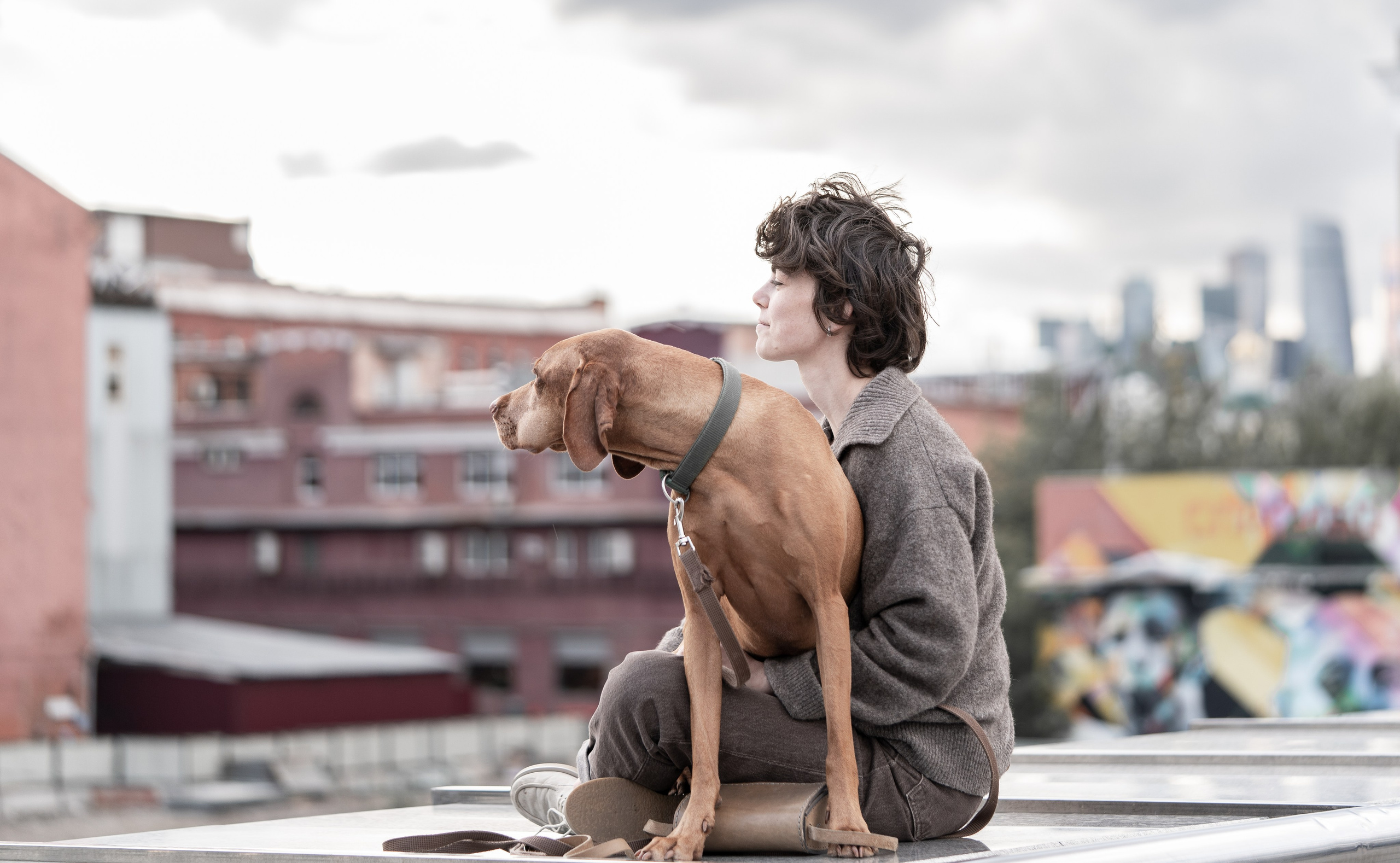 УЛИЦЫ. ПОБУДЬ ЗДЕСЬ И ЦЕЛЕЕ БУДЕТ ЭТОТ МИР