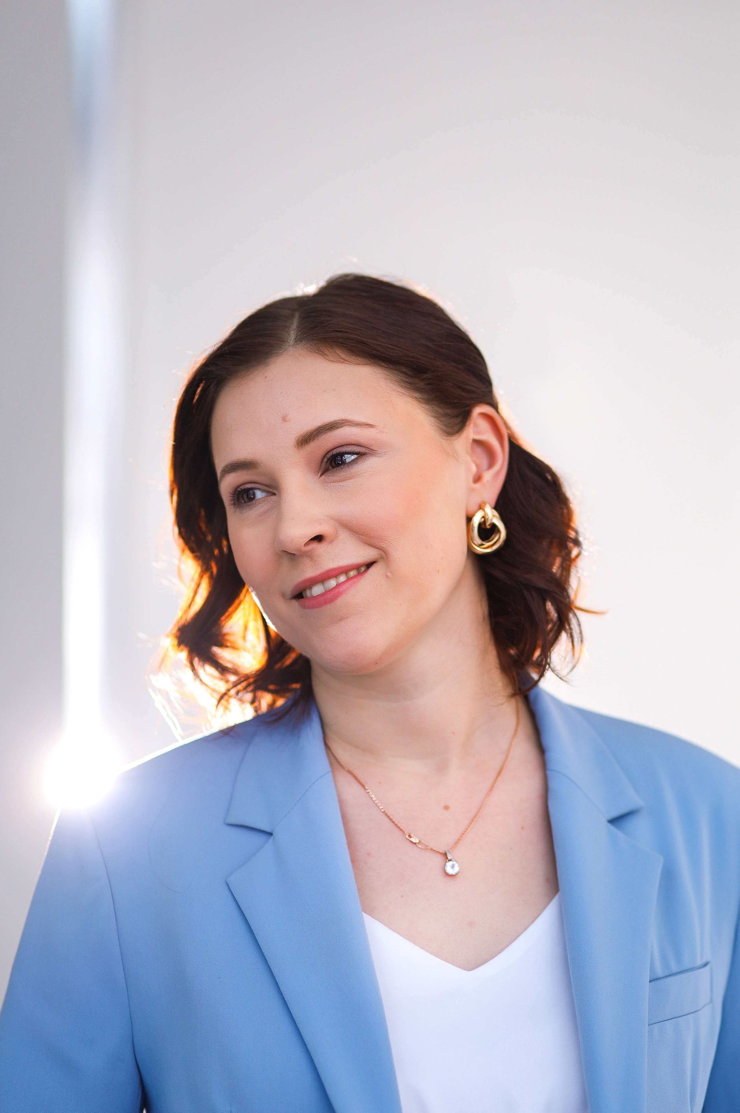 Евгения крипто-инвестор. Визуал для эспертов и блогеров