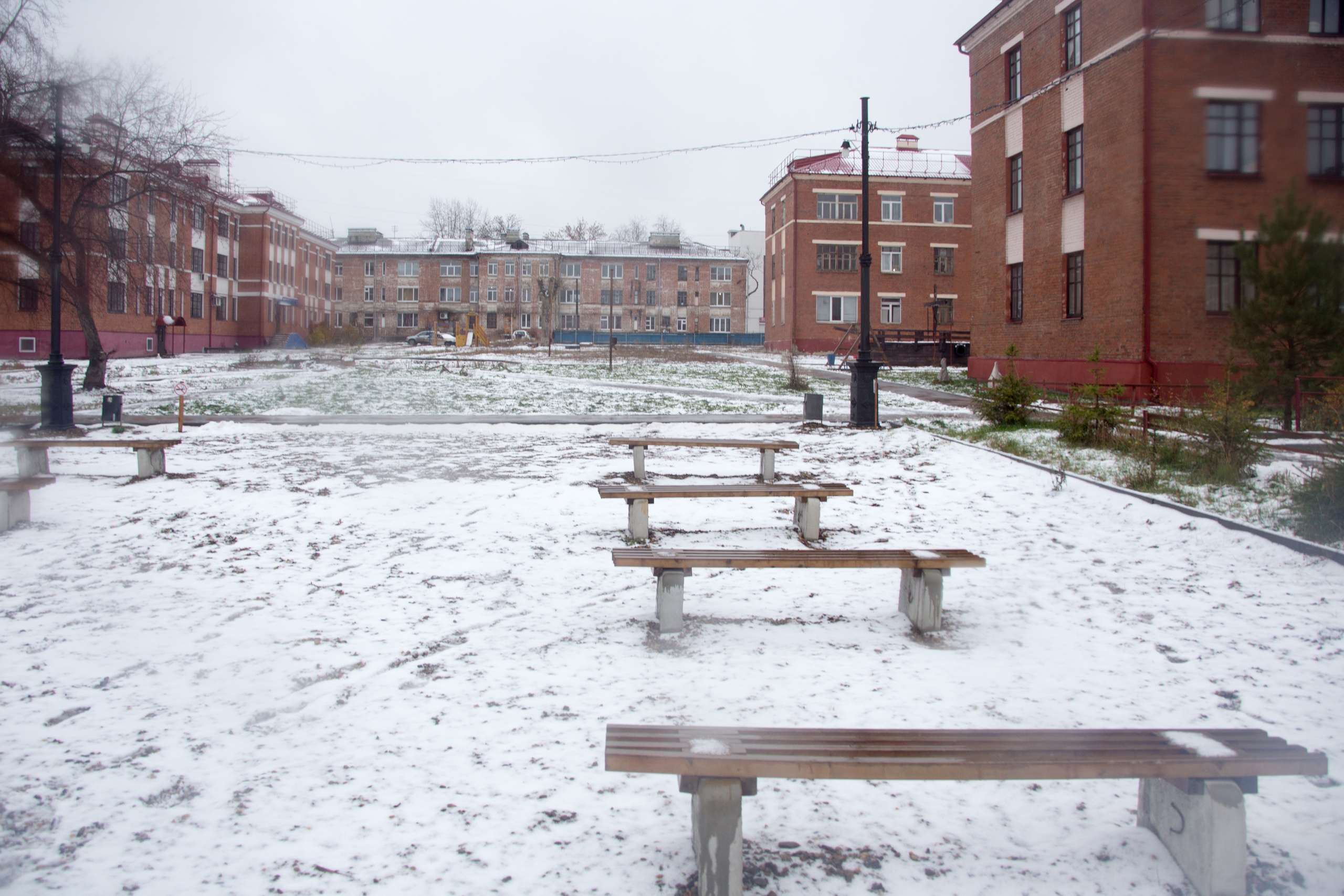 Экскурсия по дворам Мотовилихи в Перми. Фотограф Никита Попов. Фотограф Пермь. Фотосессия в фотостудии Перми и на свежем воздухе