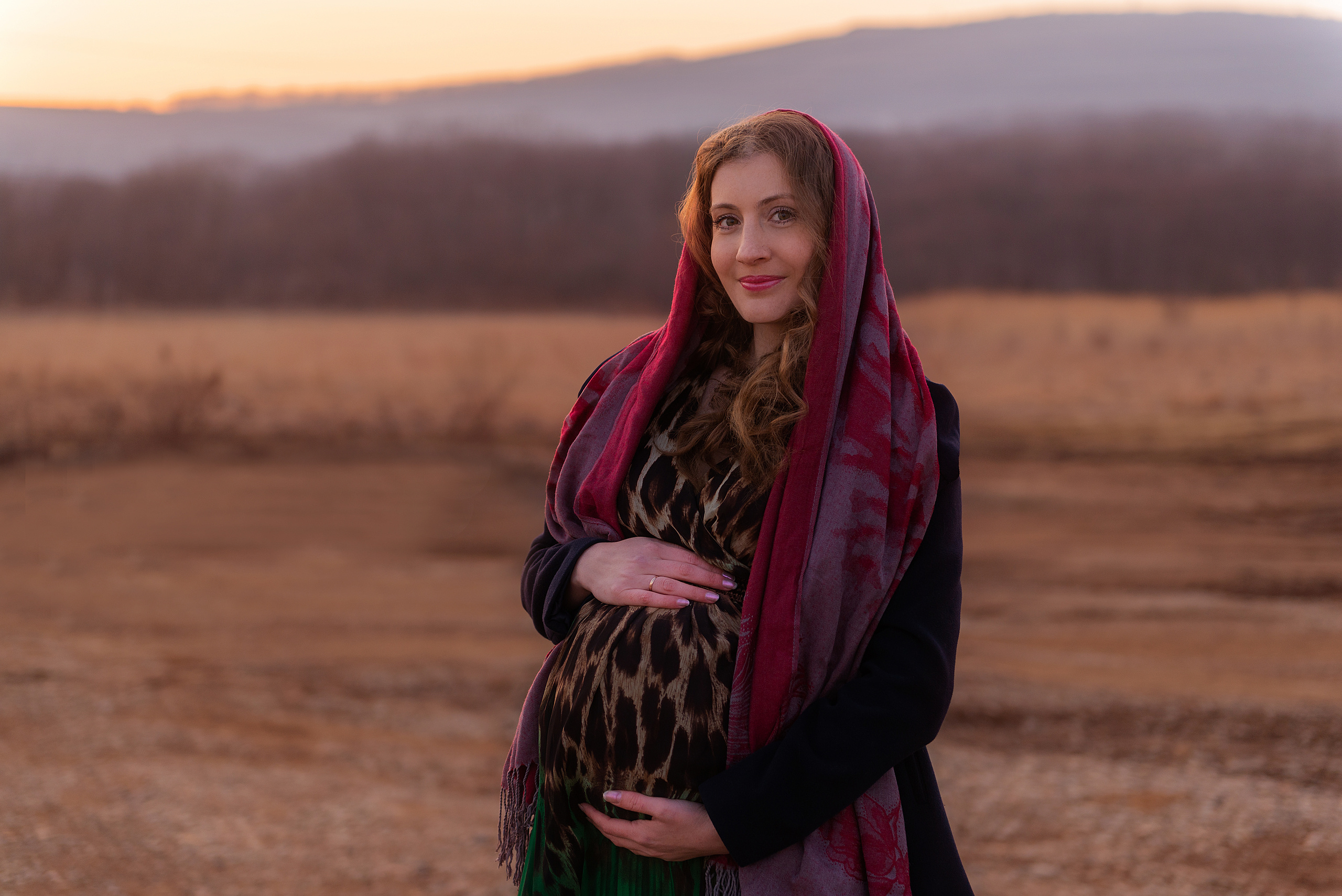 Беременность Ани в колосках. Семейный и свадебный фотограф во Владивостоке