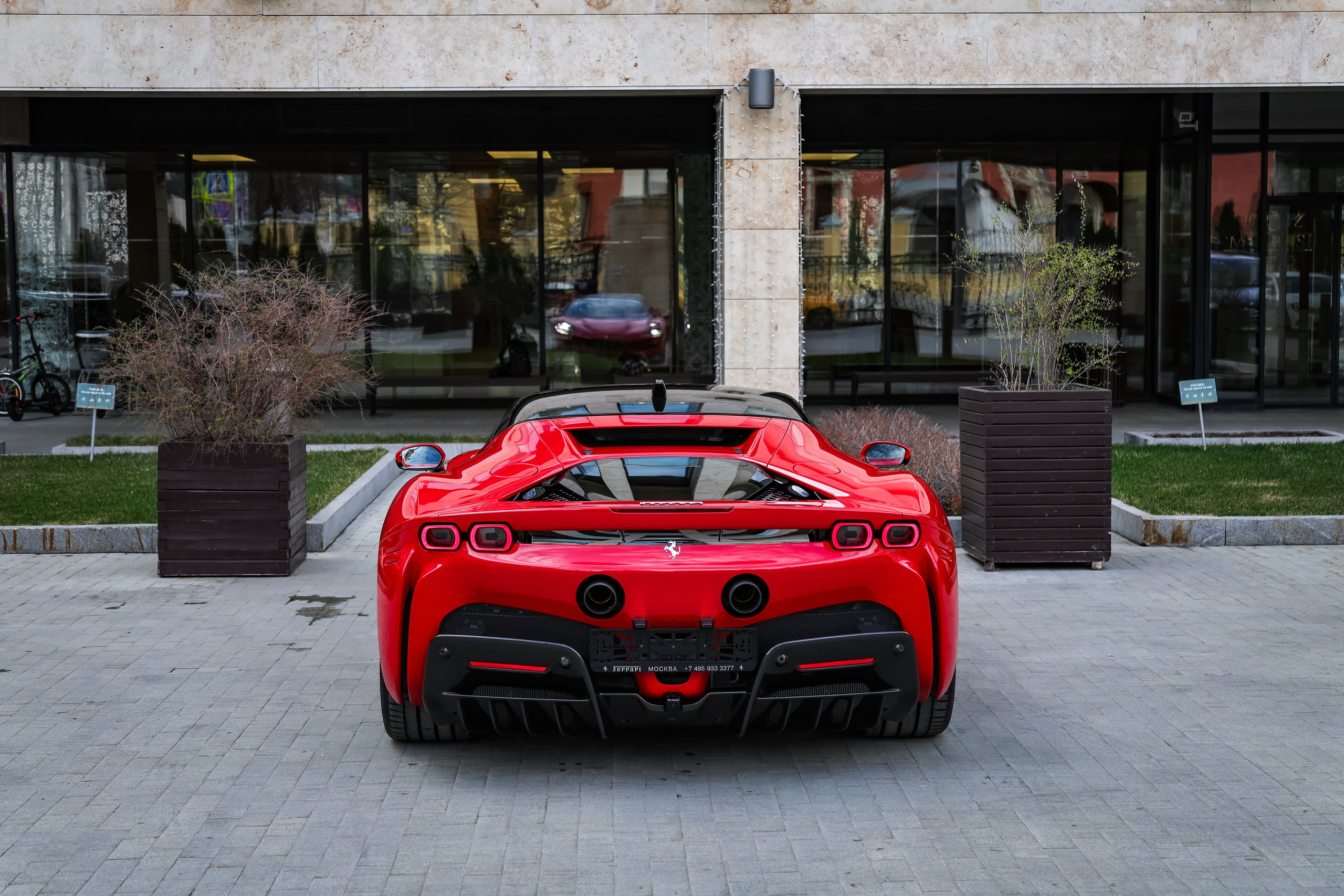 FERRARI SF90 STRADALE. Mixturecaptures