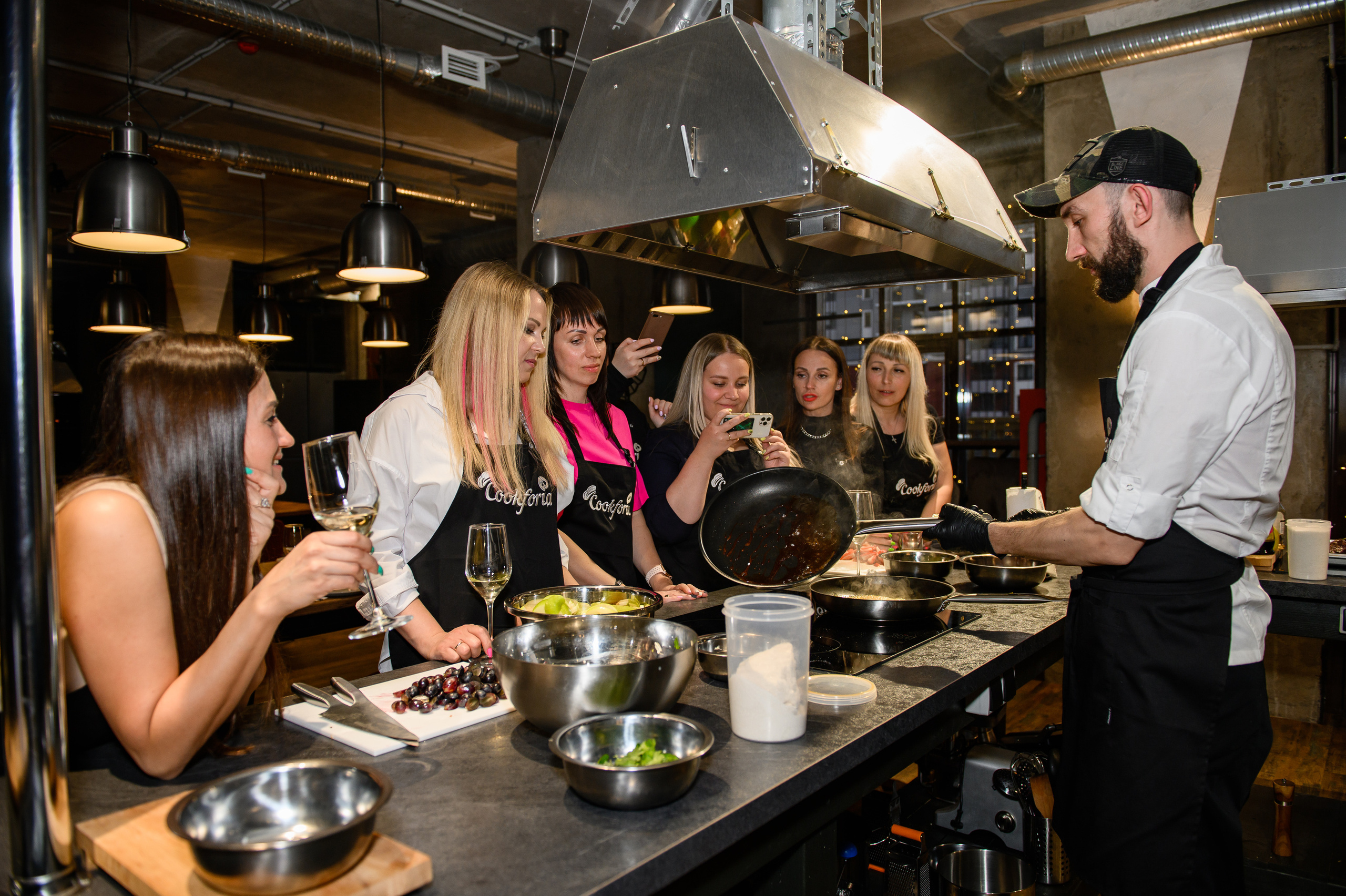 Юбилей в кулинарной студии Cookforia. Свадебный и репортажный фотограф в Санкт-Петербурге Ольга Волкова