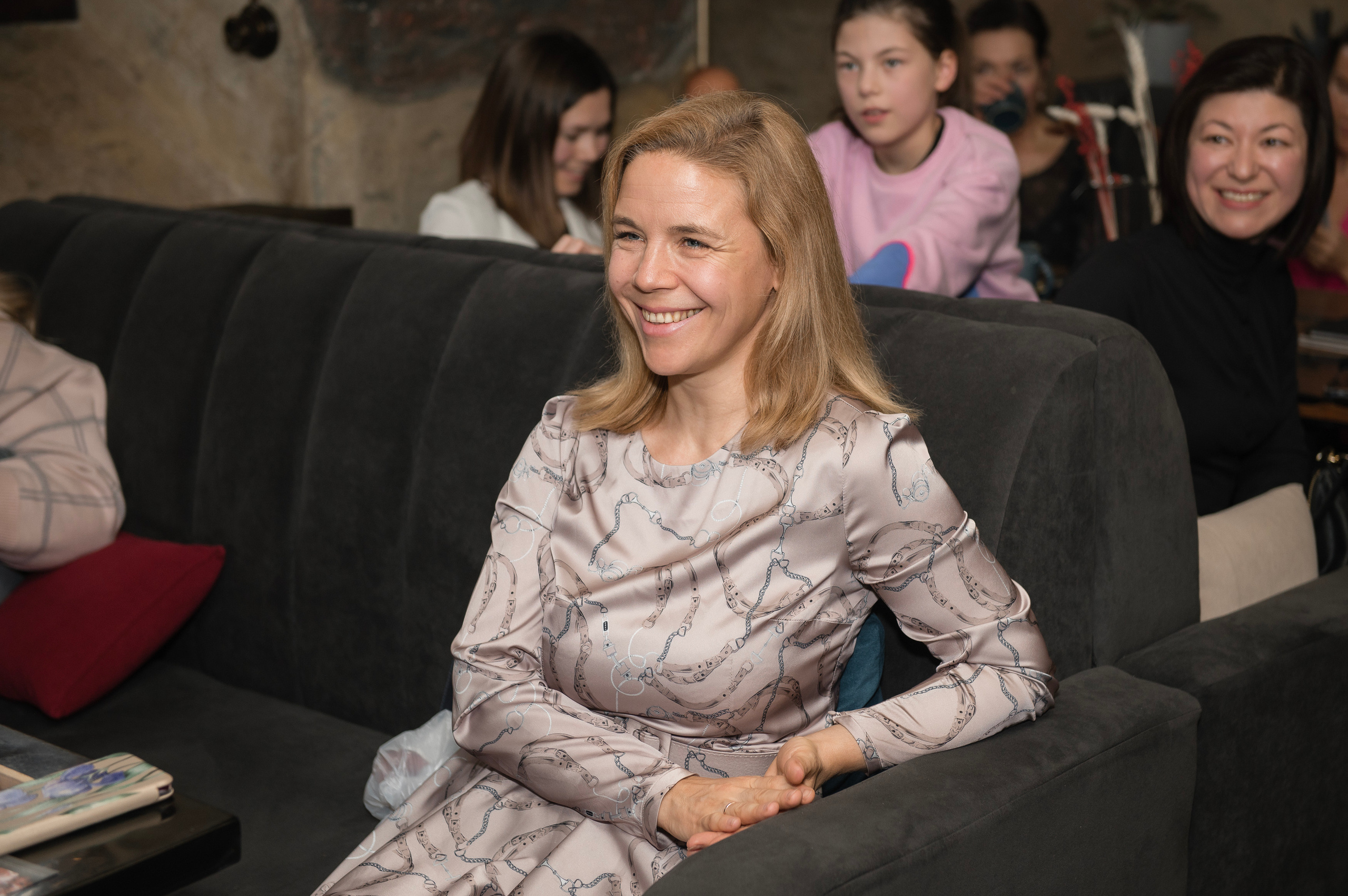 Бизнес-завтрак в кафе Cats & Wine. Свадебный и репортажный фотограф в Санкт-Петербурге Ольга Волкова