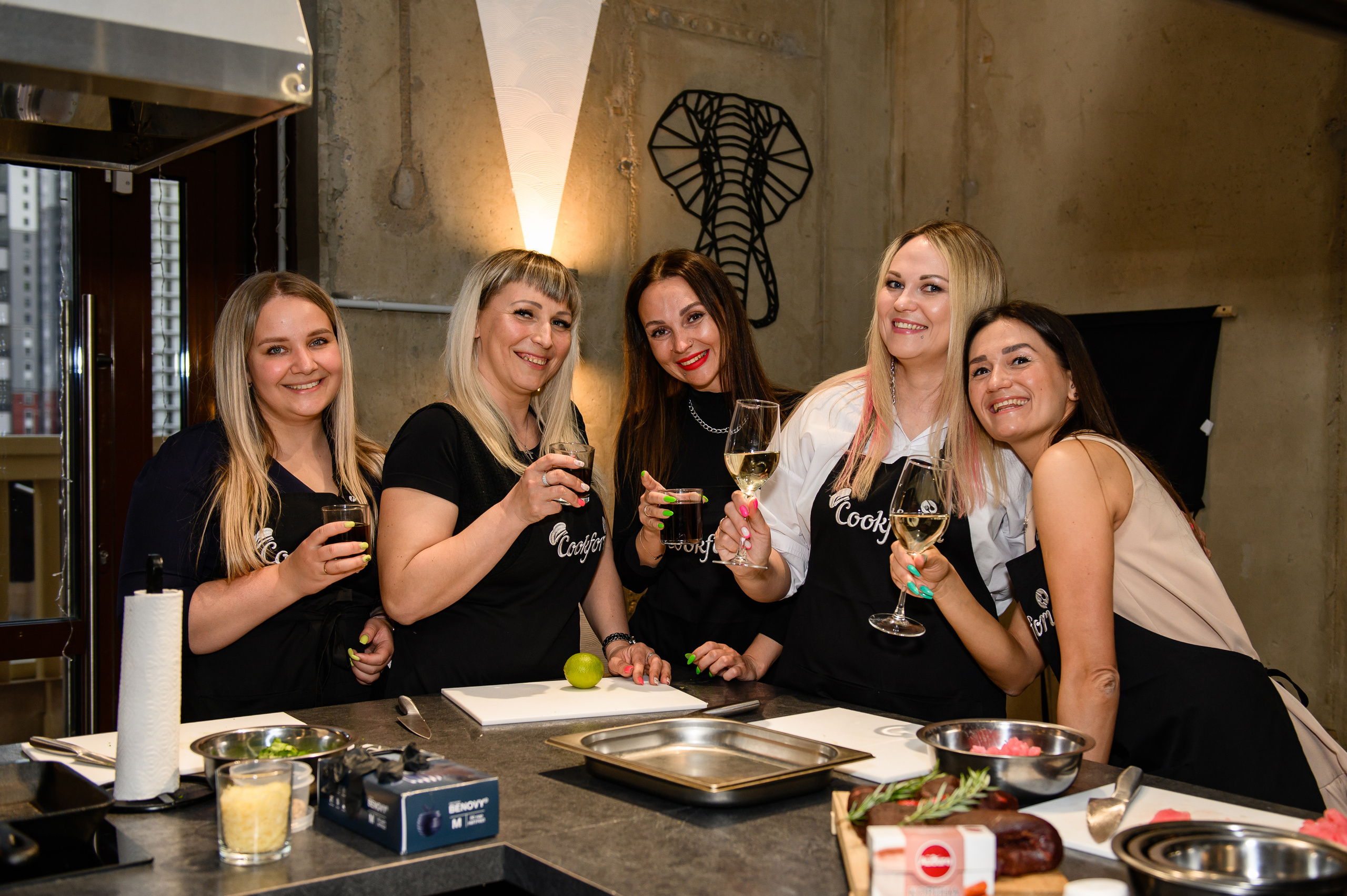 Юбилей в кулинарной студии Cookforia. Свадебный и репортажный фотограф в Санкт-Петербурге Ольга Волкова