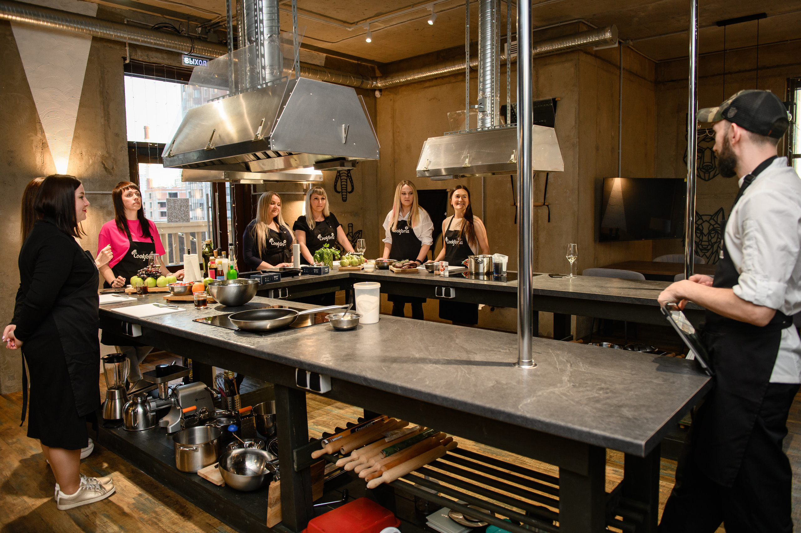 Юбилей в кулинарной студии Cookforia. Свадебный и репортажный фотограф в Санкт-Петербурге Ольга Волкова