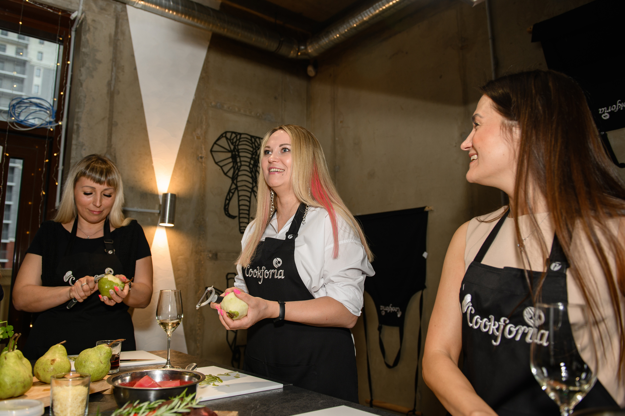 Юбилей в кулинарной студии Cookforia. Свадебный и репортажный фотограф в Санкт-Петербурге Ольга Волкова