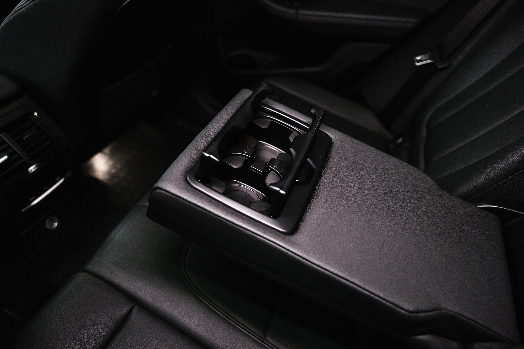 BMW X3 30i 2,0 xDrive Steptronic (252 л. с.). Автосалон «Х-Авто»