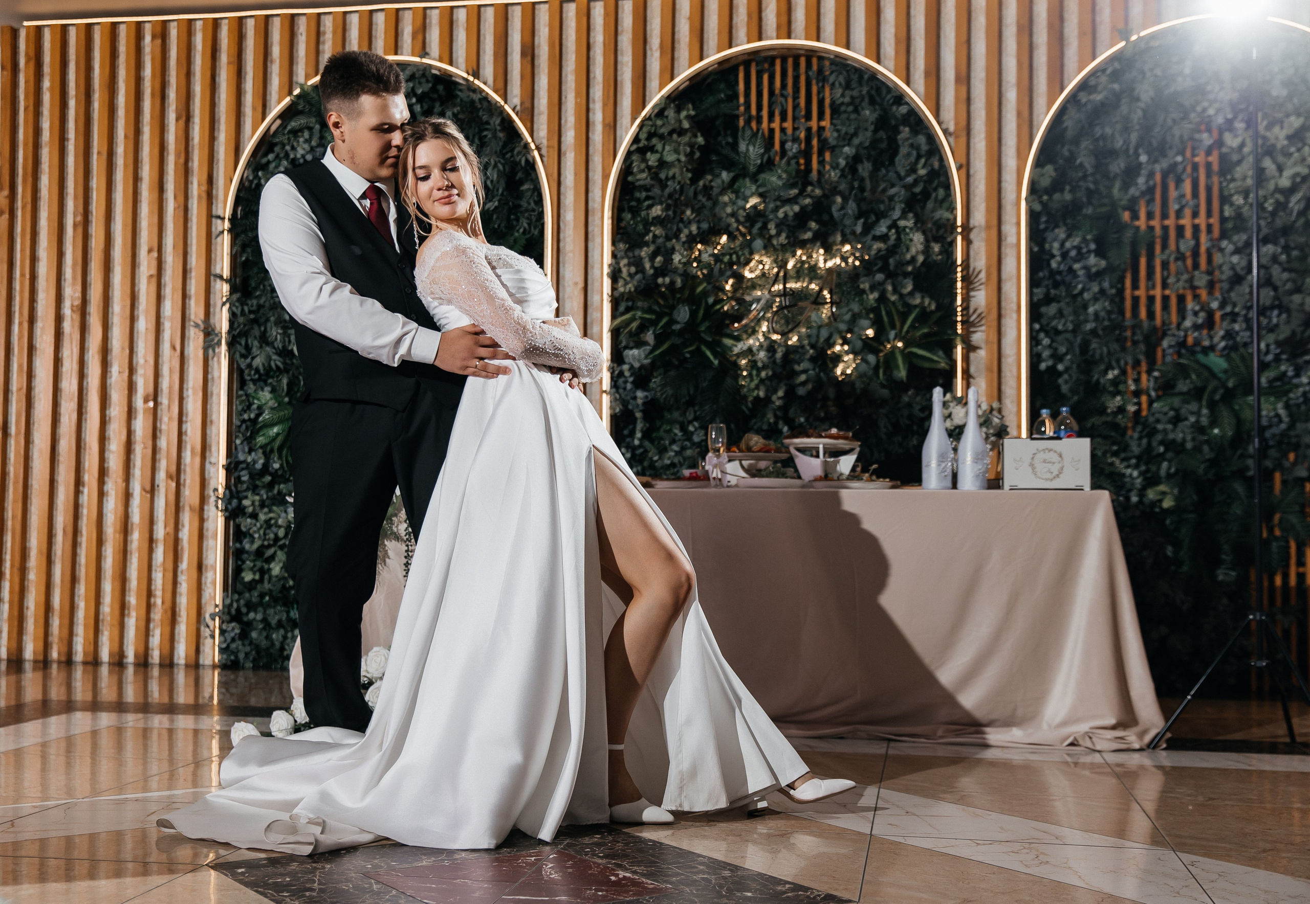 Анонс свадьба Антон и Алёна. Свадебный и семейный фотограф в Севастополе и Крыму Анастасия Сураева