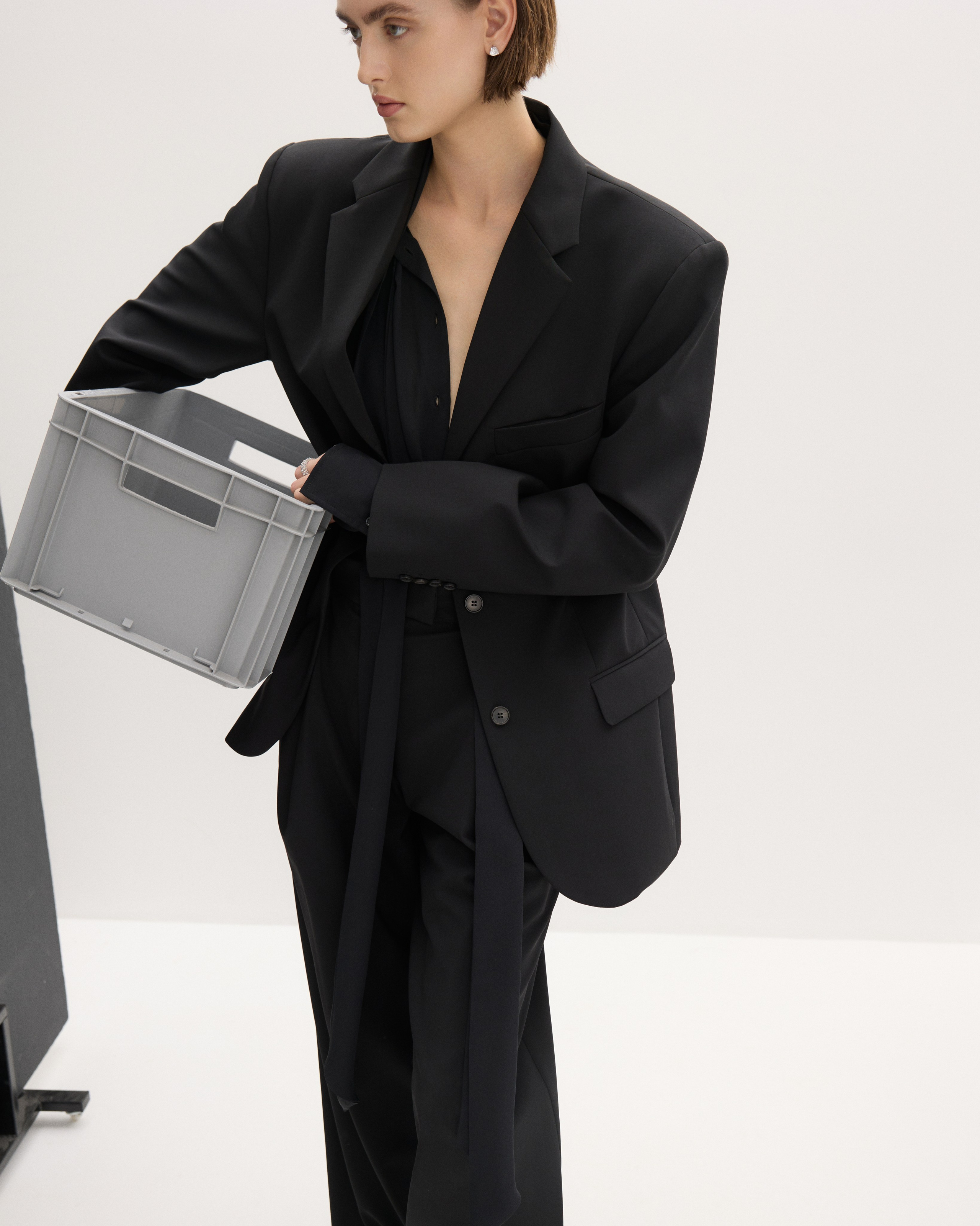 Room513. Фотограф и видеограф для брендов в Москве