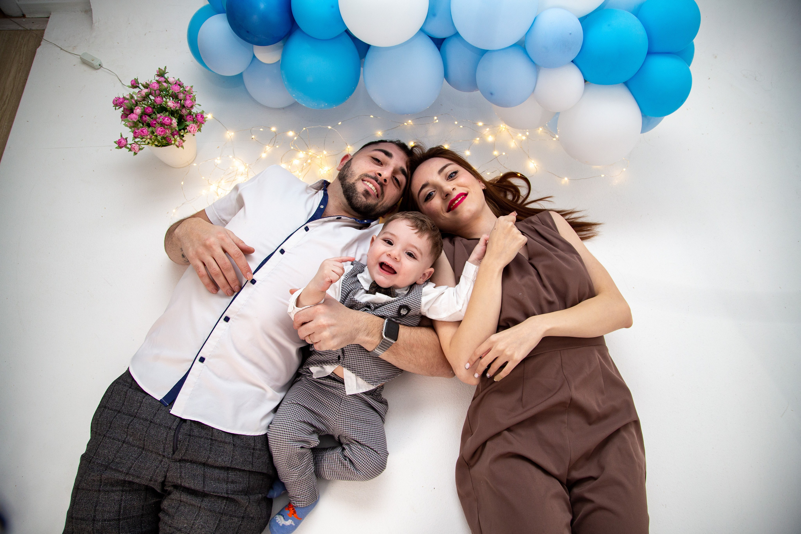 Фотоссесия фотостудия. Фотограф Краснодара, фотограф в парке Галецкого.репортажный фотограф. детский фотограф, свадебный фотограф. профессиональный фотограф