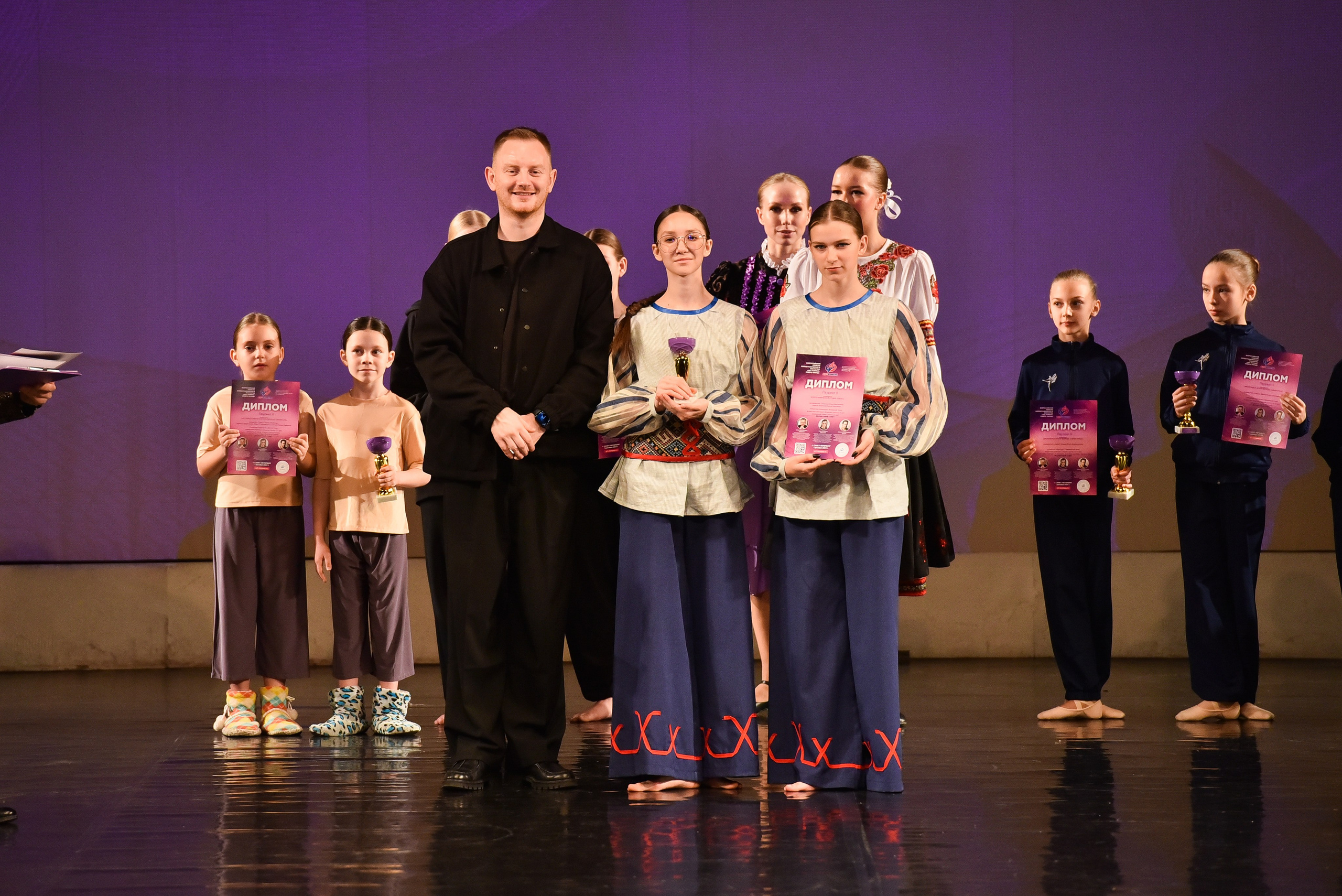 01.12.2024 Фестиваль хореографического искусства «АРТ-КОМПАС. СЕВЕРО-ЗАПАД» г. Спб. Медиастудия Фото Концепт