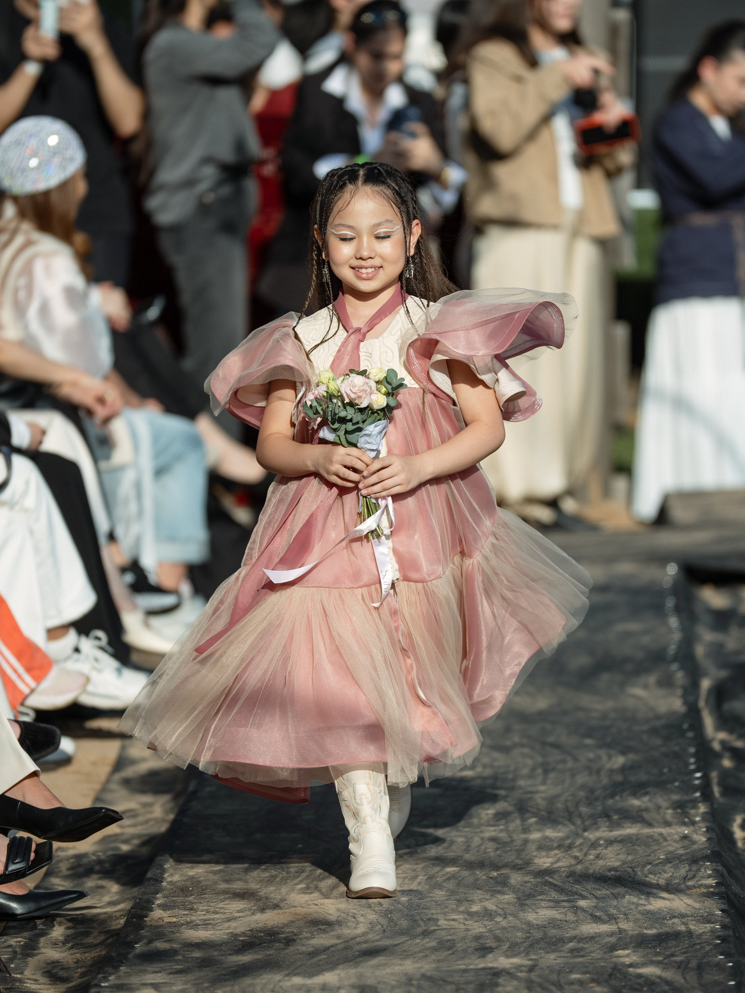 Brand Darideiya. Сайт Алматинского НЮ АРТ, будуар и фэшн фотографа Дениса Карпенко