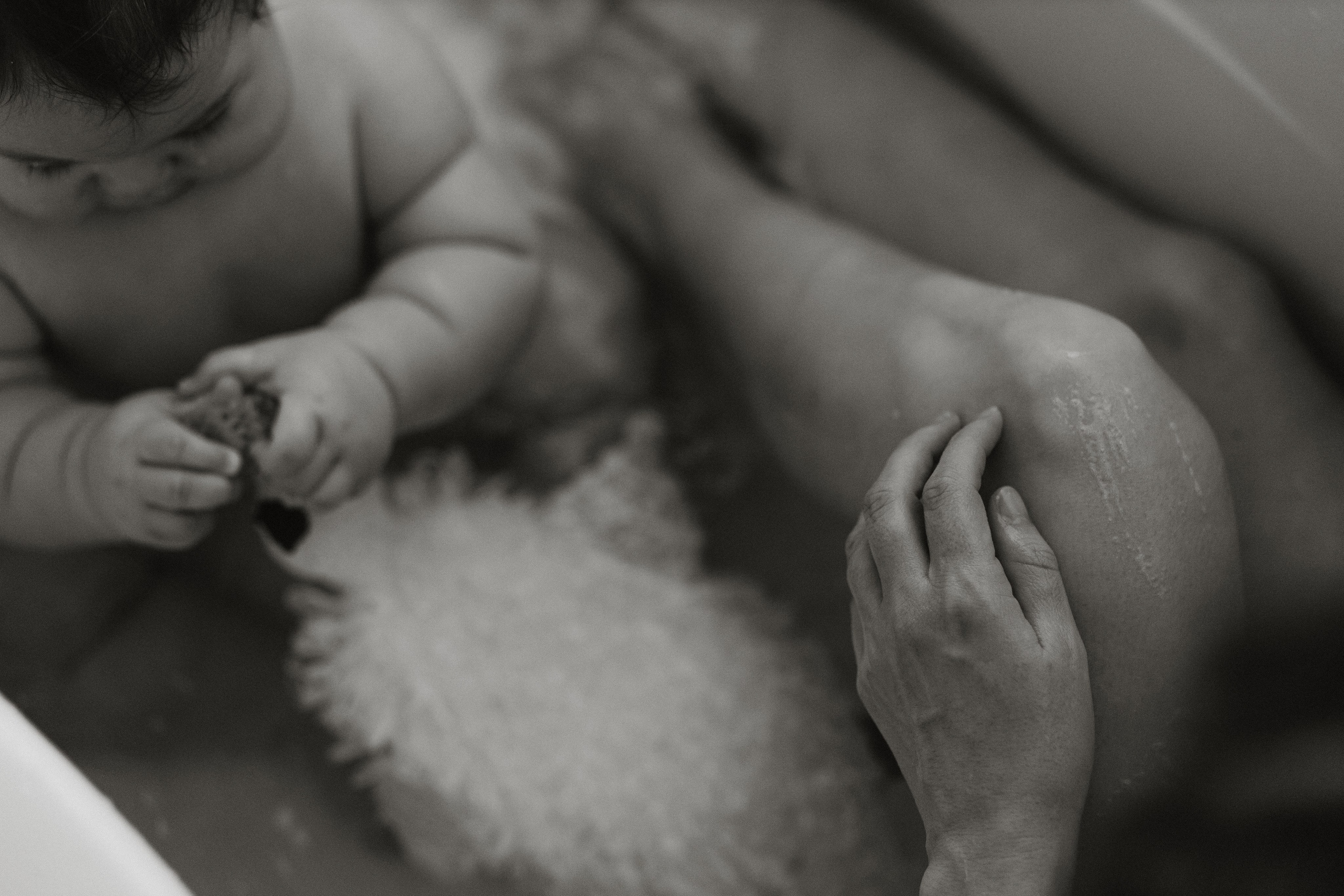 Будни мамы. Фотограф Новый Уренгой I Ньюборн I Фотограф материнства I ЯНАО