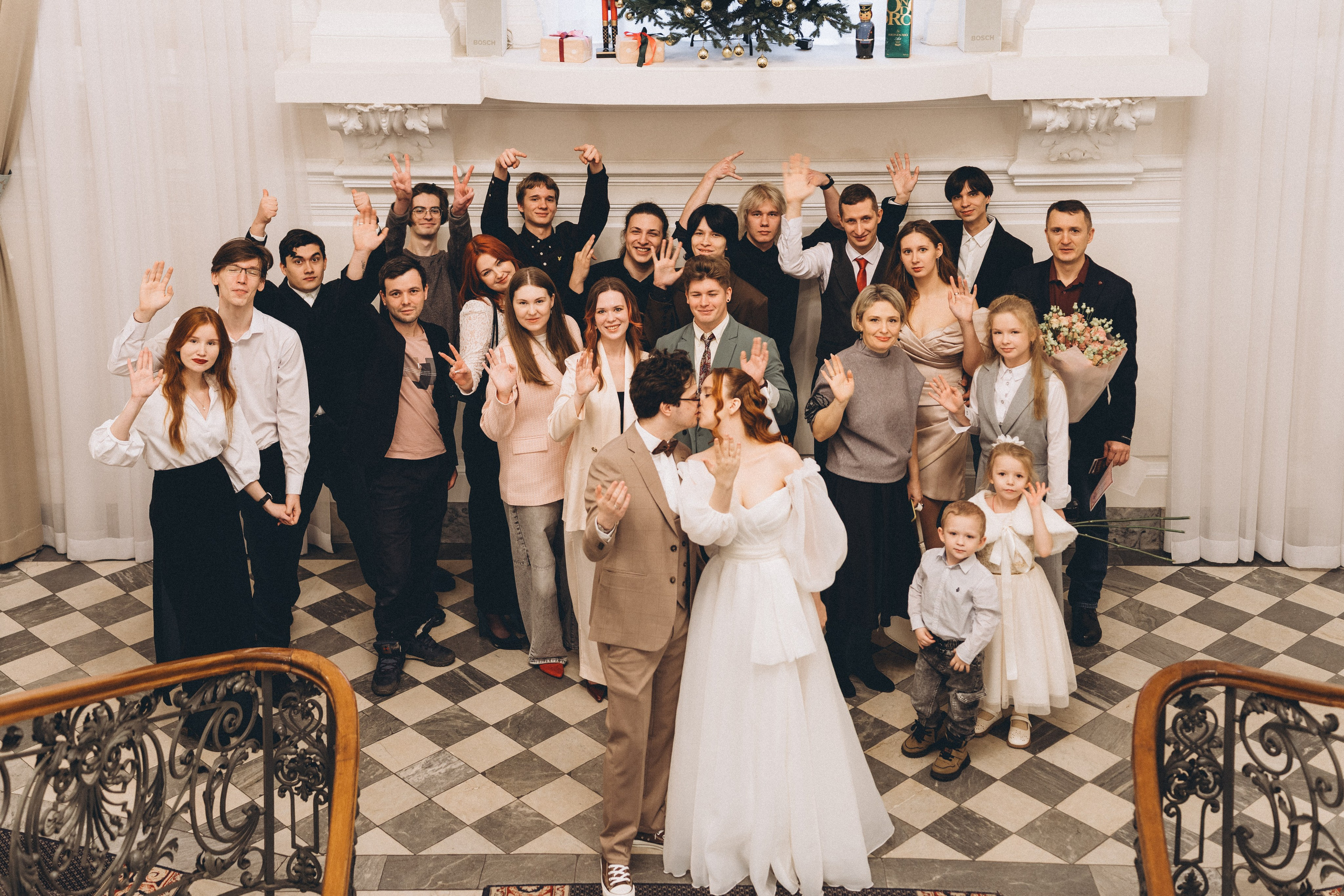 СВАДЕБНАЯ СЬЕМКА ВО ВТОРОМ ДВОРЦЕ С ГОСТЯМИ И ПРОГУЛКА В ТАВРИЧЕСКОМ САДУ. Профессиональный фотограф, Санкт-Петербург — Виктория Богомолова