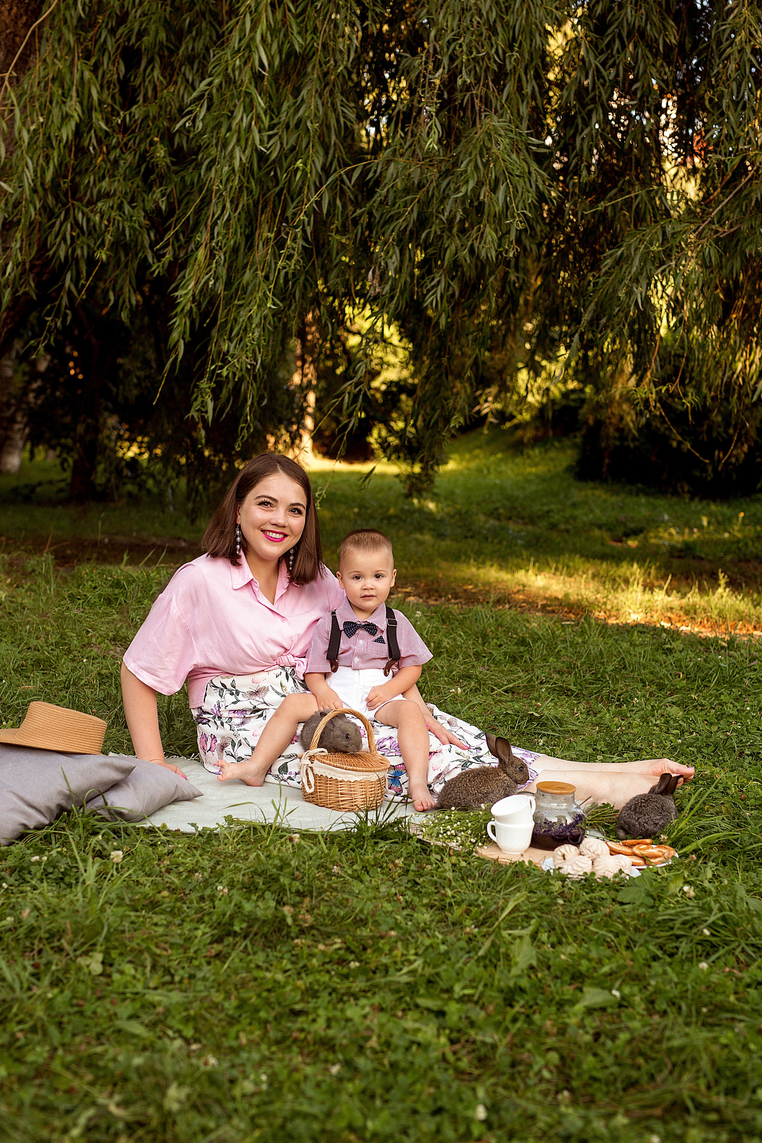 Пикник с крольчатами. Людмила Далидович топовый семейный фотограф Находка/Владивосток