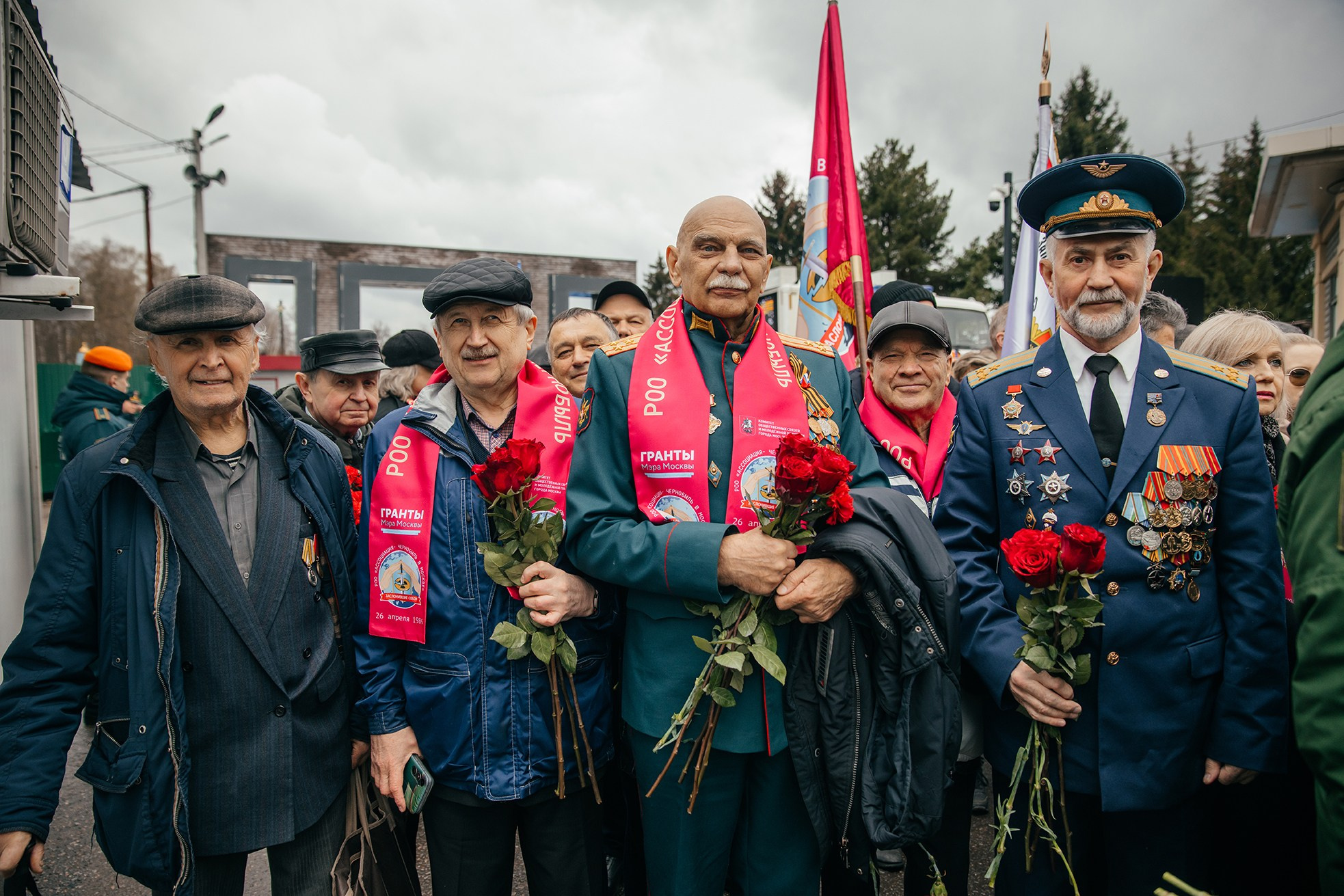 Памятное шествие к 40-летию аварии на Чернобыльской АЭС. Фото и видео проект о героях ВОВ, Чернобыльцах, Афганцах