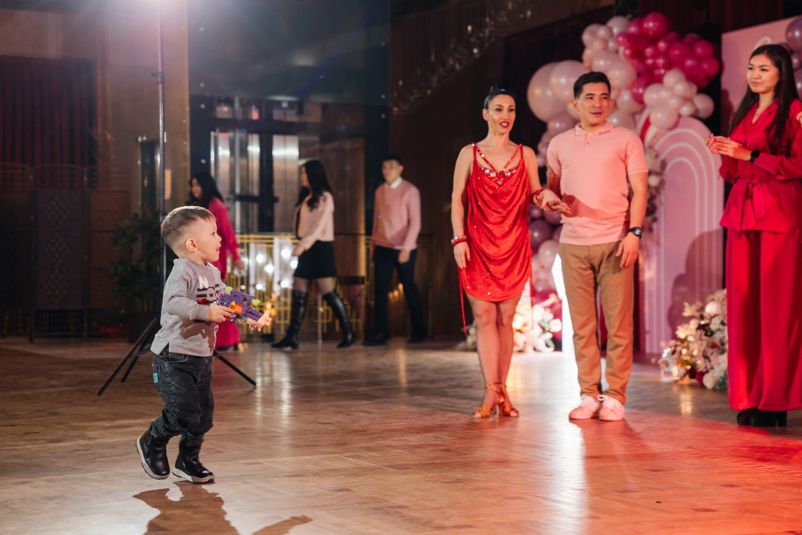 Проект 5. Банкет 1 год. Дата: Февраль 2023. Профессиональный фотограф в городе Астана/Алматы Даурен Сембаев