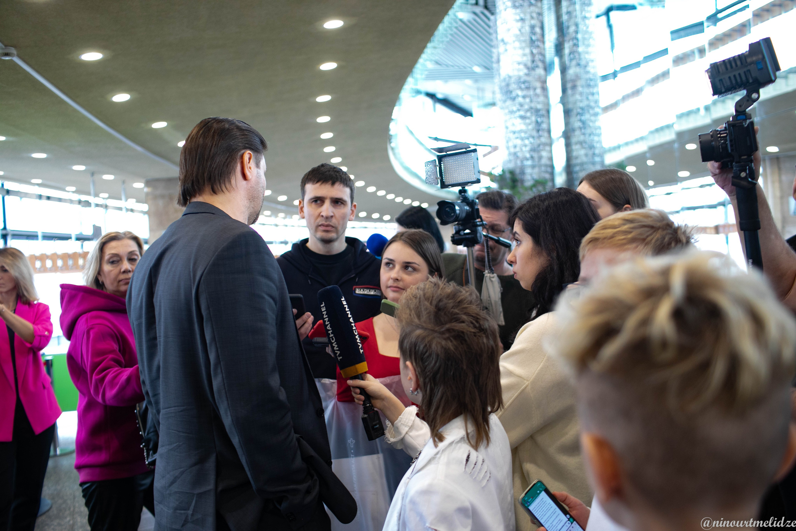 В закулисье у братьев Запашных. Art photographer Nino