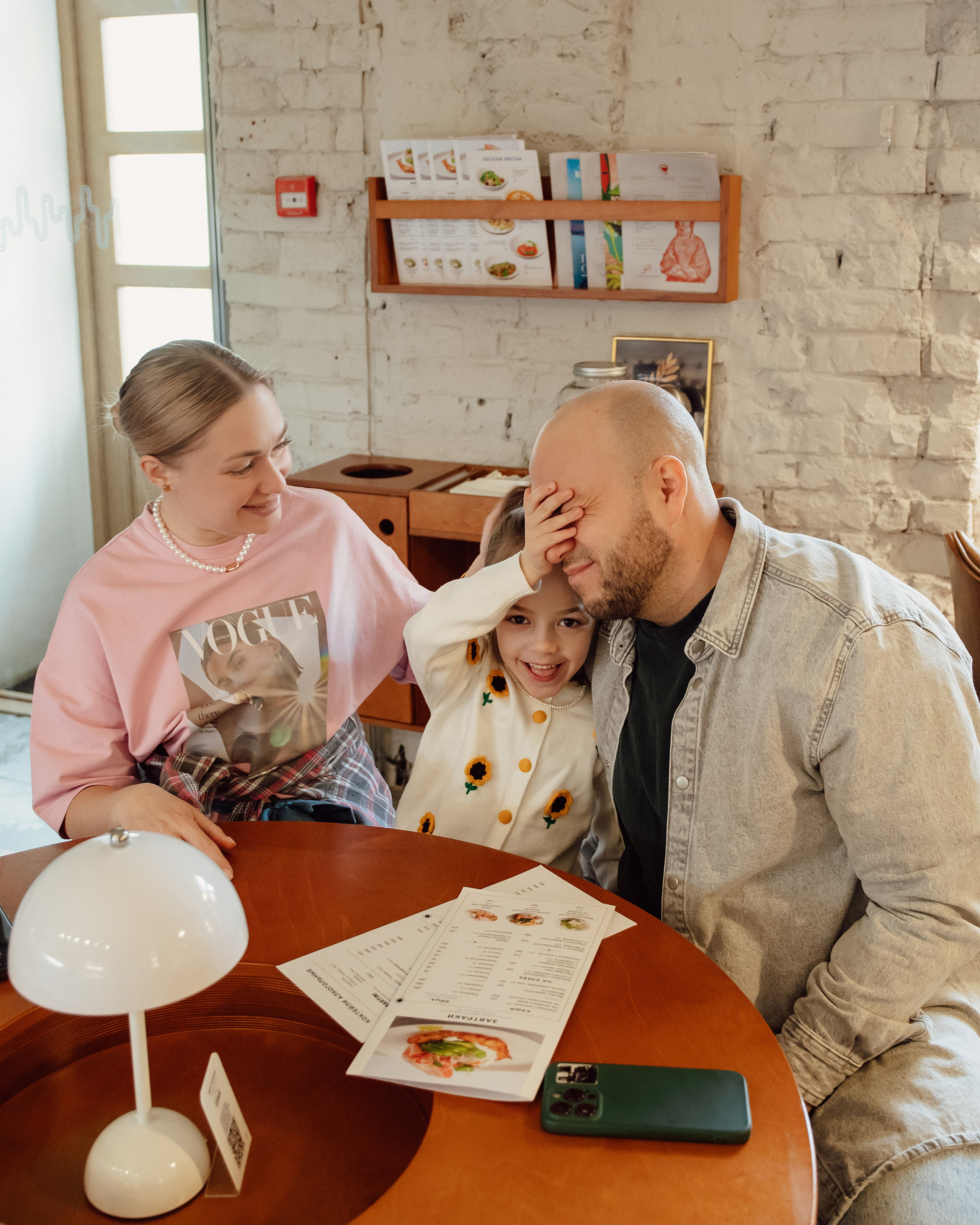 Нине 5 лет. Фотограф Надя Ю