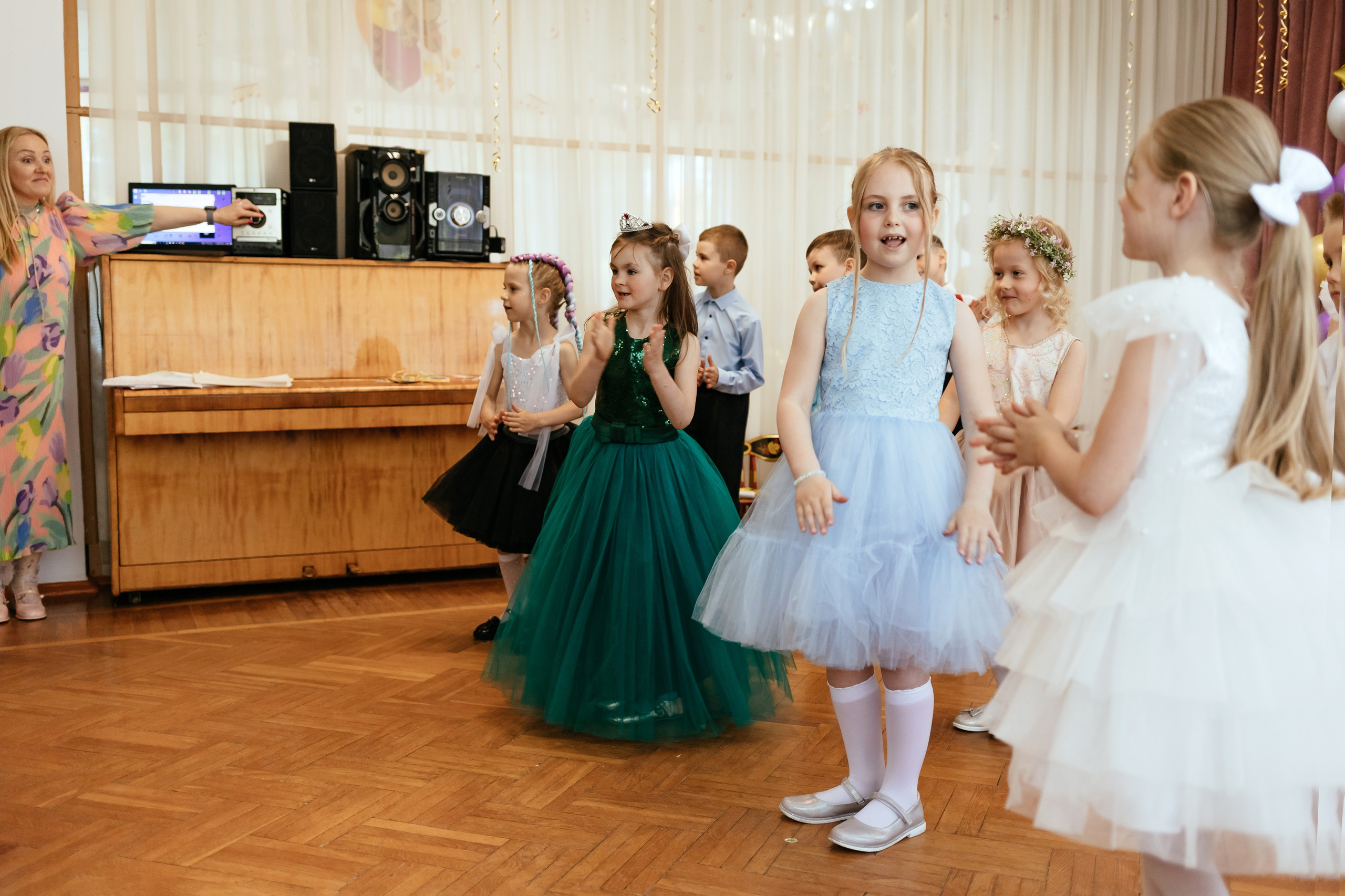 Праздник в детском саду. Семейный фотограф в Минске Приболовец Светлана