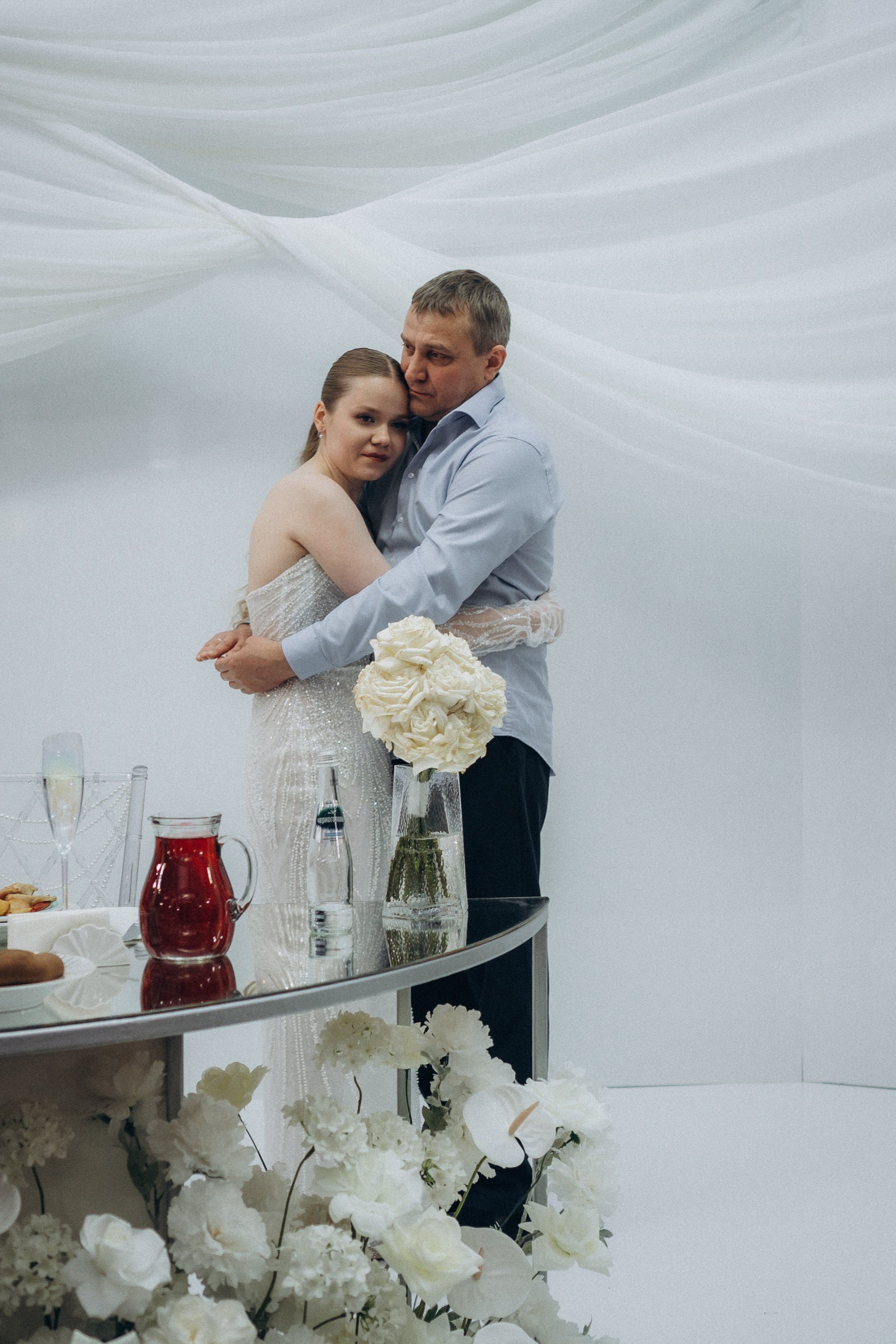 СВАДЕБНАЯ СЬЕМКА СБОРОВ В ОТЕЛЕ И ВЫЕЗД НА ЦЕРЕМОНИЮ (СНЯТО В СИБИРЕ В НИЖНЕВАРТОВСКЕ). Профессиональный фотограф, Санкт-Петербург — Виктория Богомолова