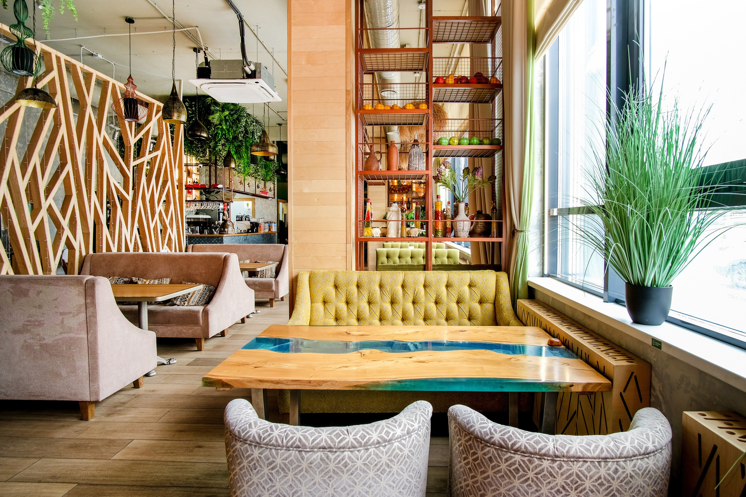 Фотография интерьера  кафе 