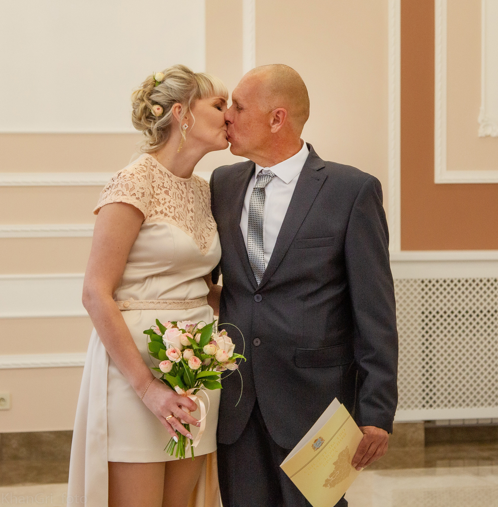 Веселая свадьба. Фотограф в Сергиевске Григорян Ханум