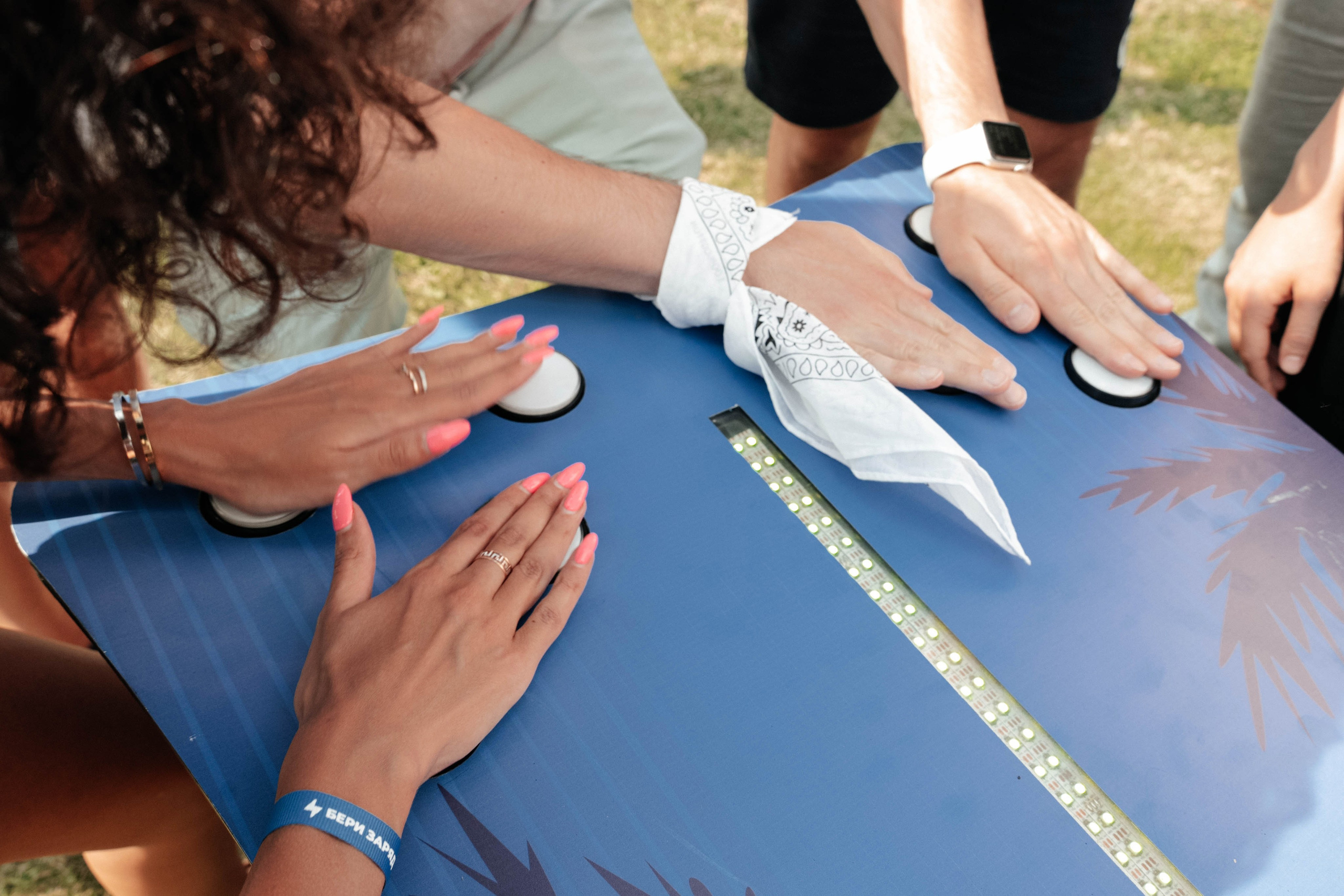 Бери заряд. Свадебный фотограф Москва Александра Аверкова