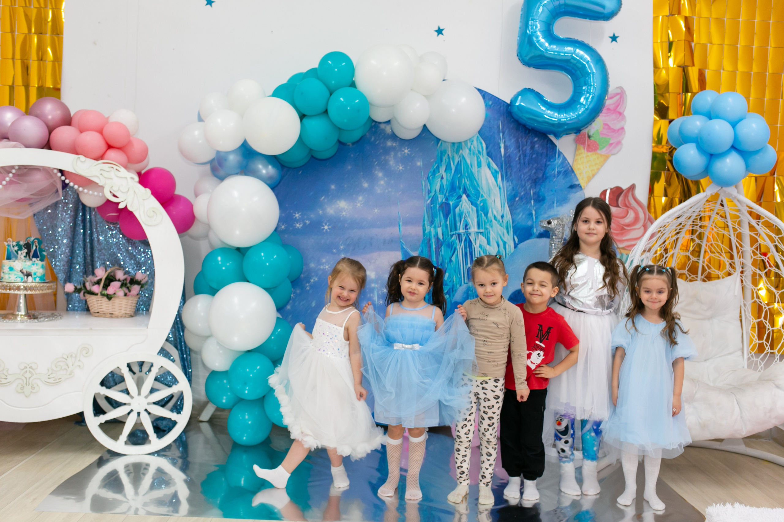 Праздники. Фотограф новорожденных и семейный фотограф НСО г. Бердск Марина Львова