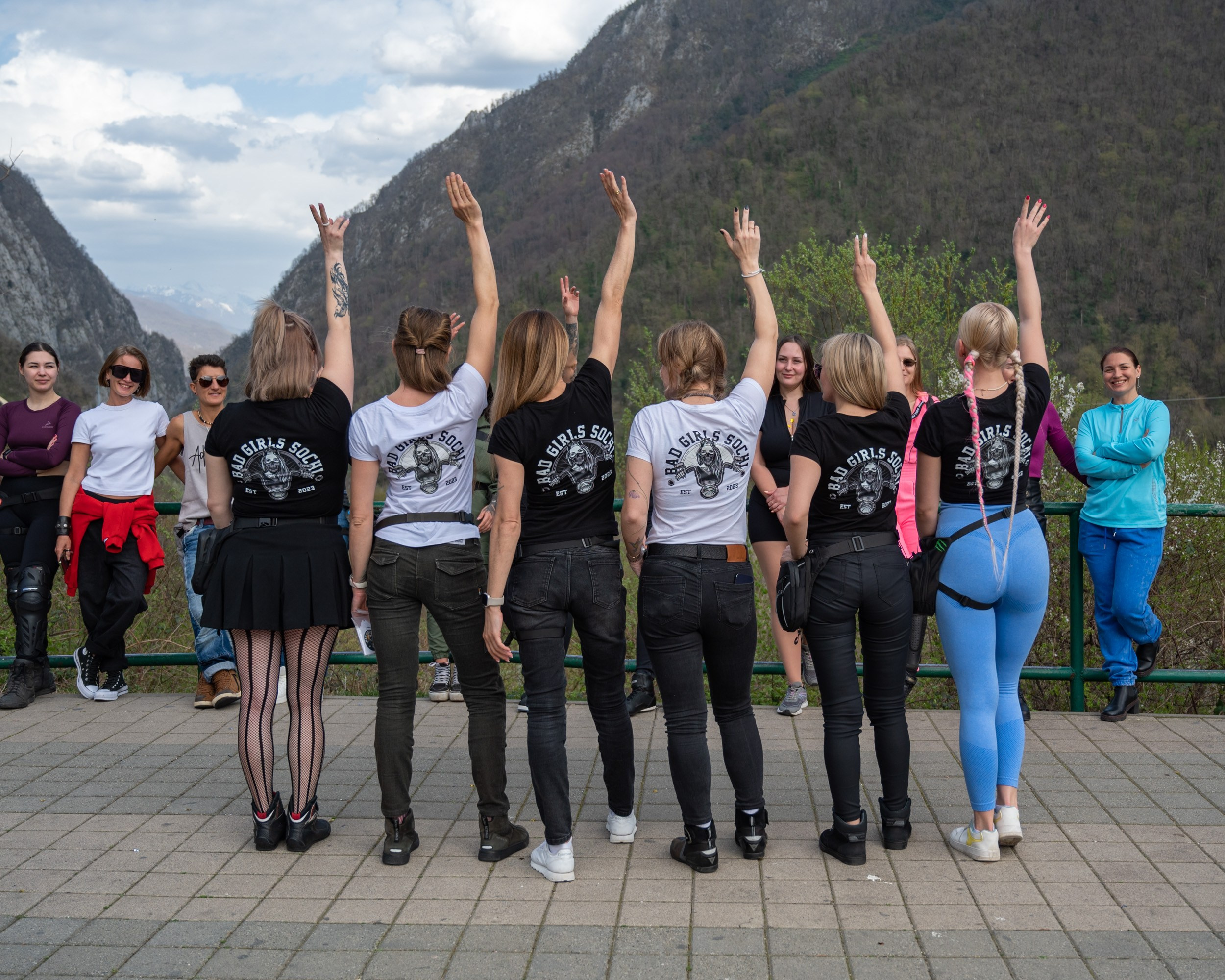 Bad girls sochi 29.03.2025. Фотографирую счастливых людей в Сочи