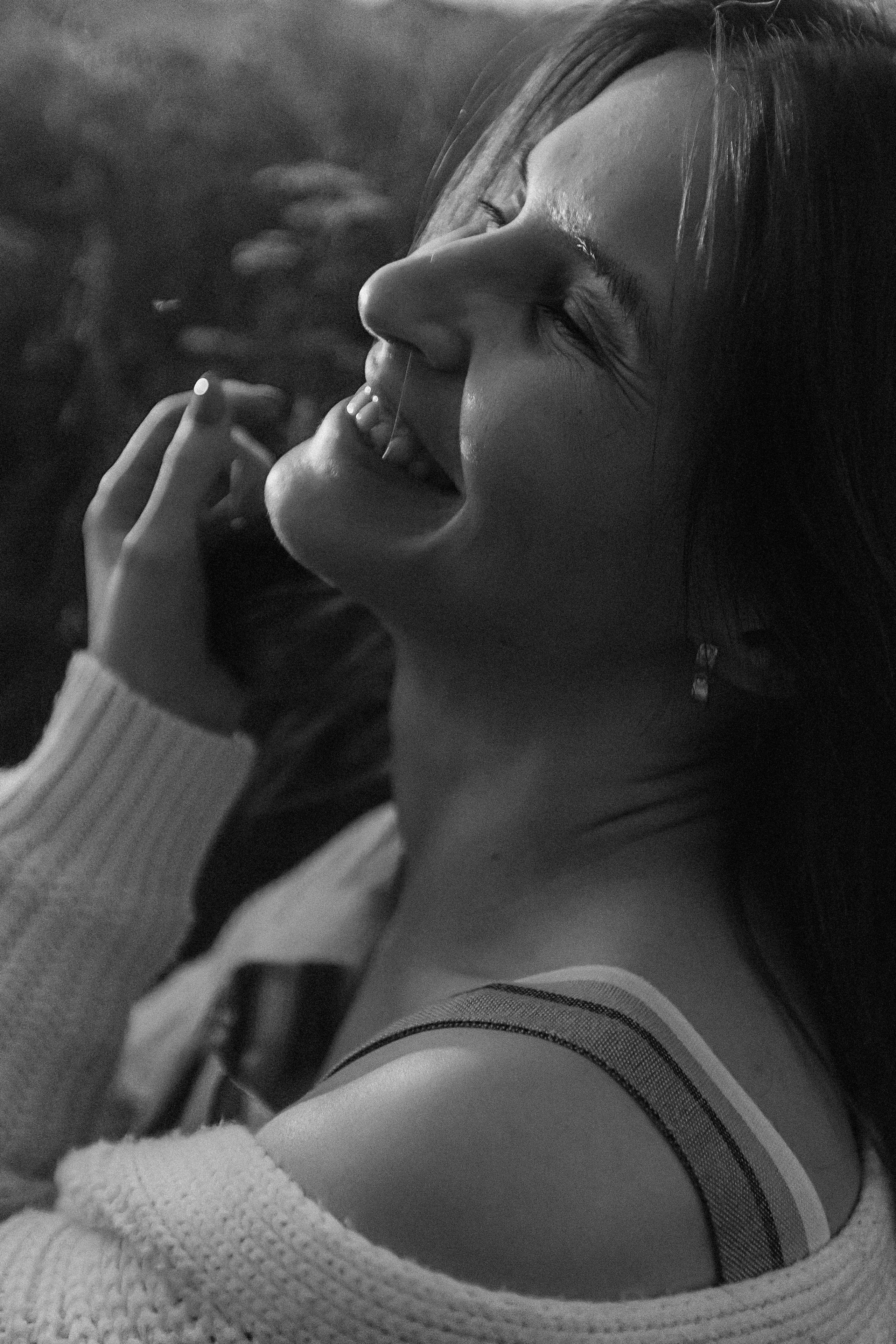 Поле love story на закате. Семейный фотограф Тюмень, фотограф на роды Салмина Мария