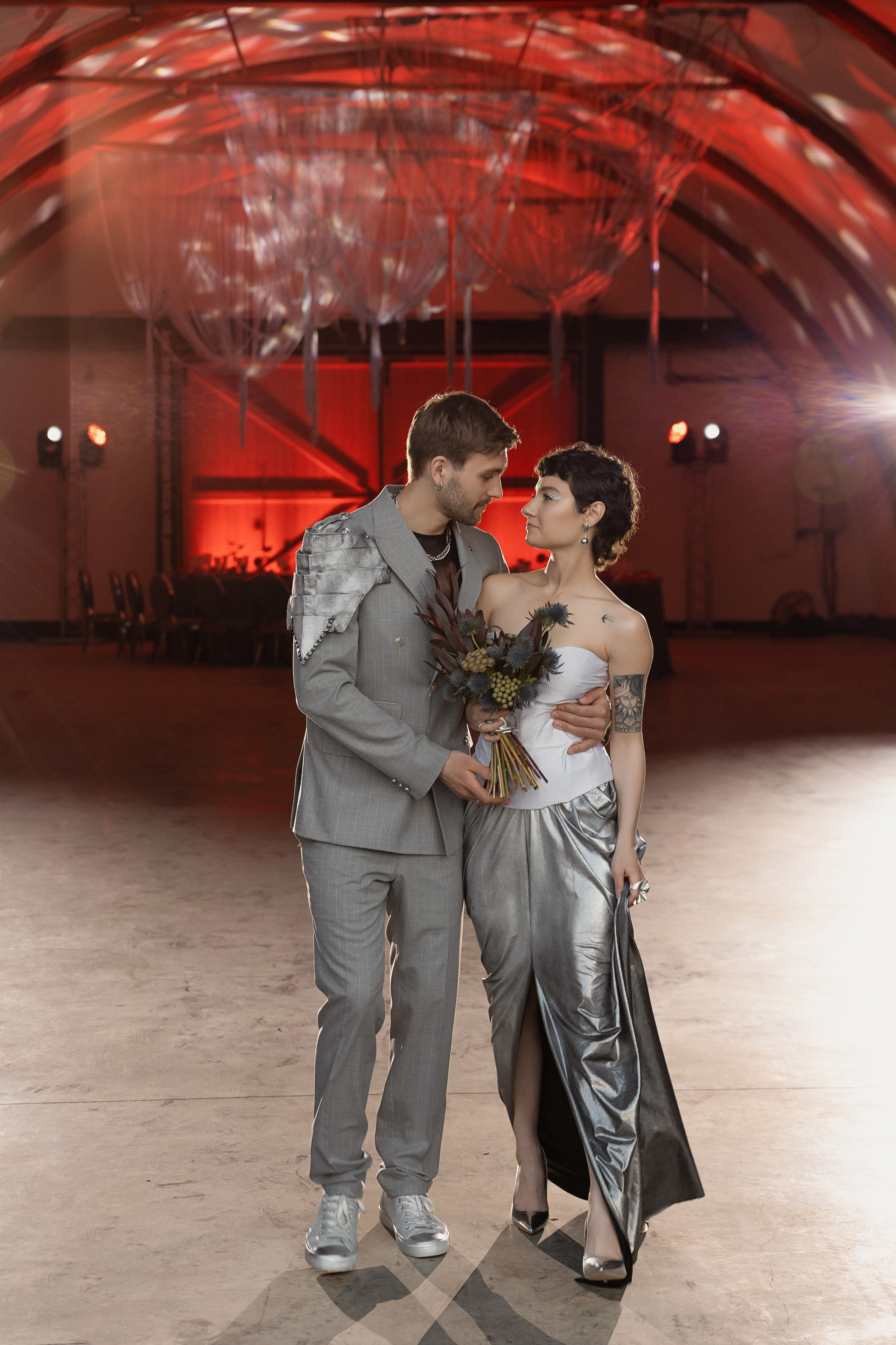 Свадебная фотосессия Константина и Дарьи в Ростове-на-Дону на Левом берегу Дона. Фотограф Наталия Полянко